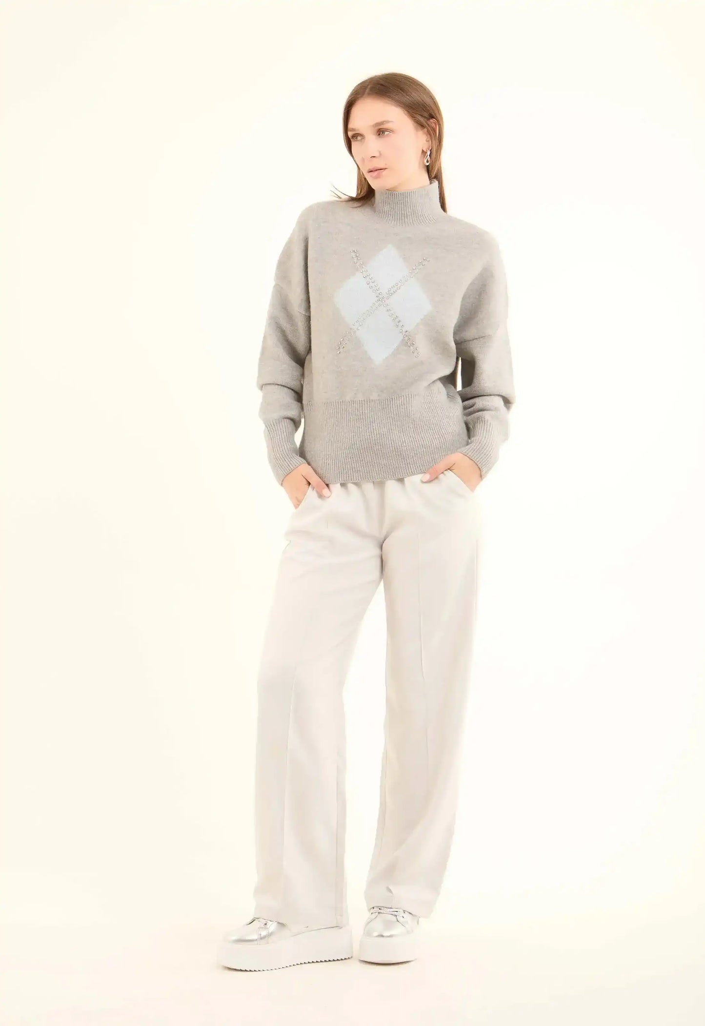 Front Stitched Crystal Studs Casual Pullover