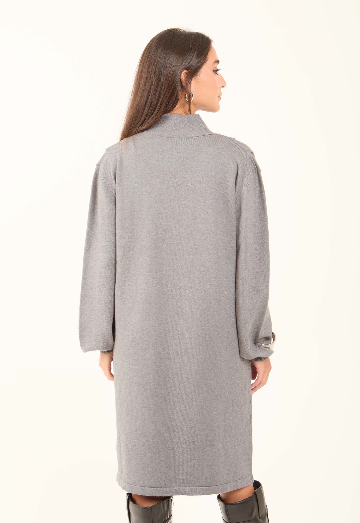 فستان شتوي سهل الارتداء بياقة برباط