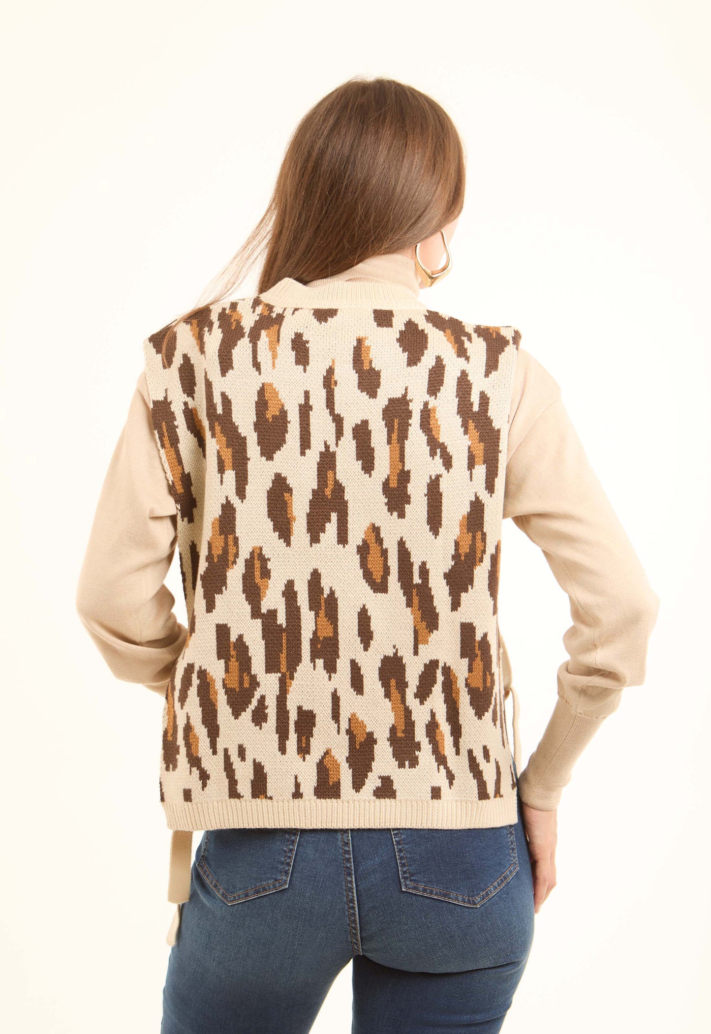 Crew Neck Leopard Soft Vest