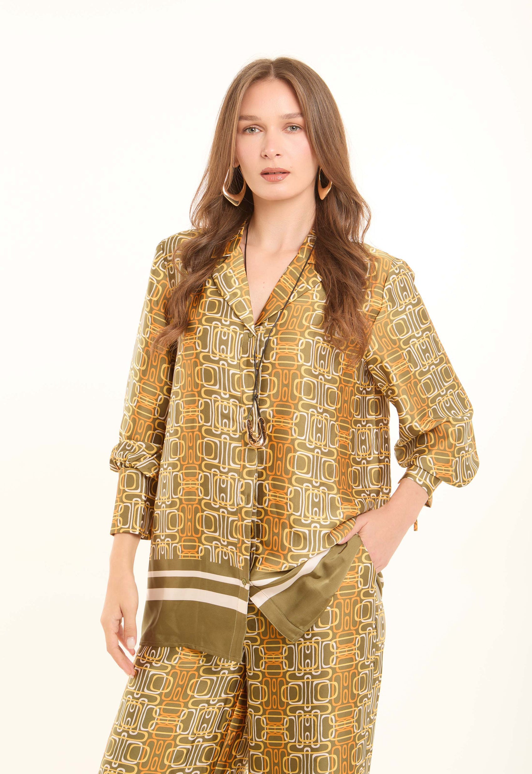Printed Polyester Blouse with Notched Lapels