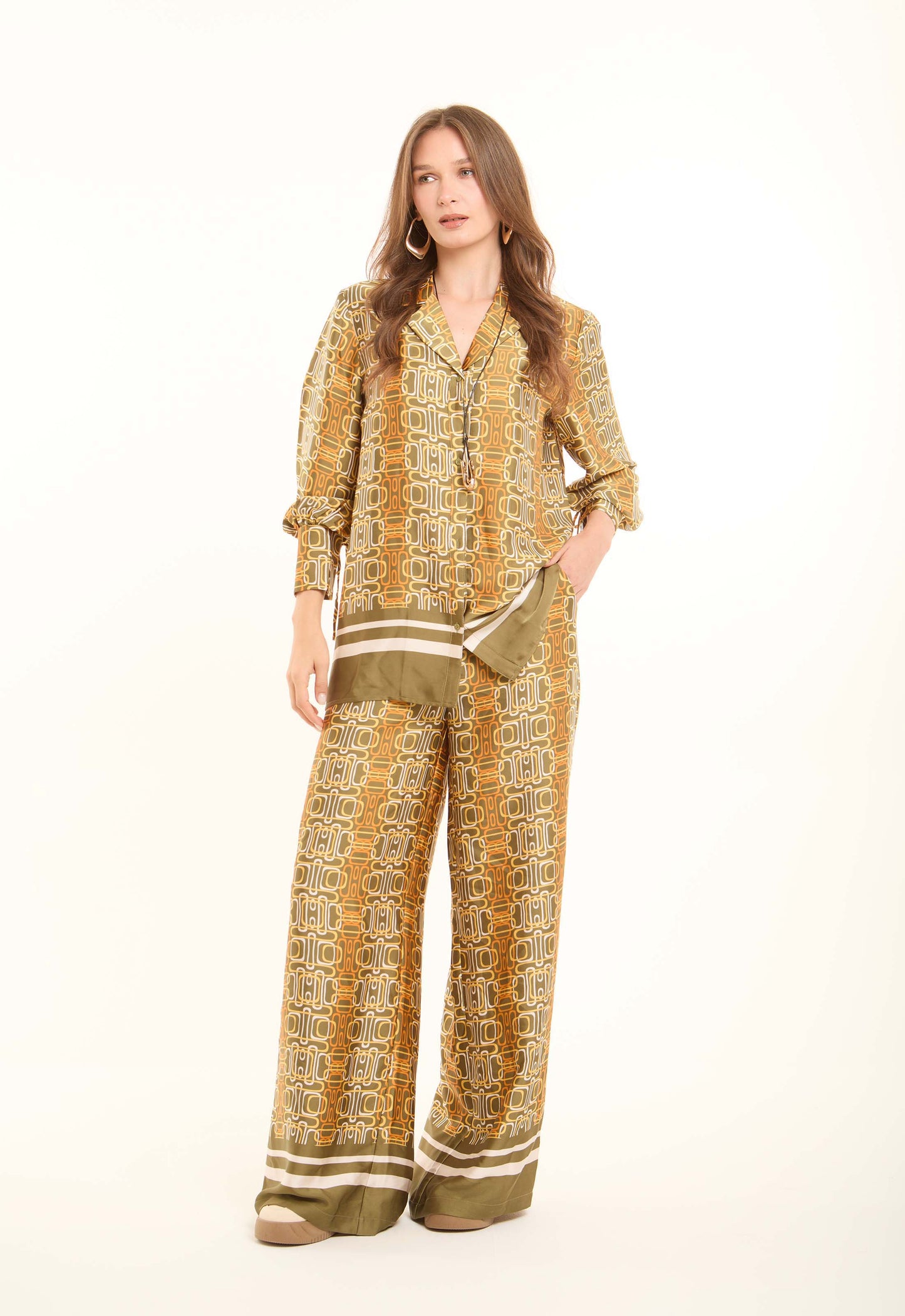 Printed Polyester Blouse with Notched Lapels