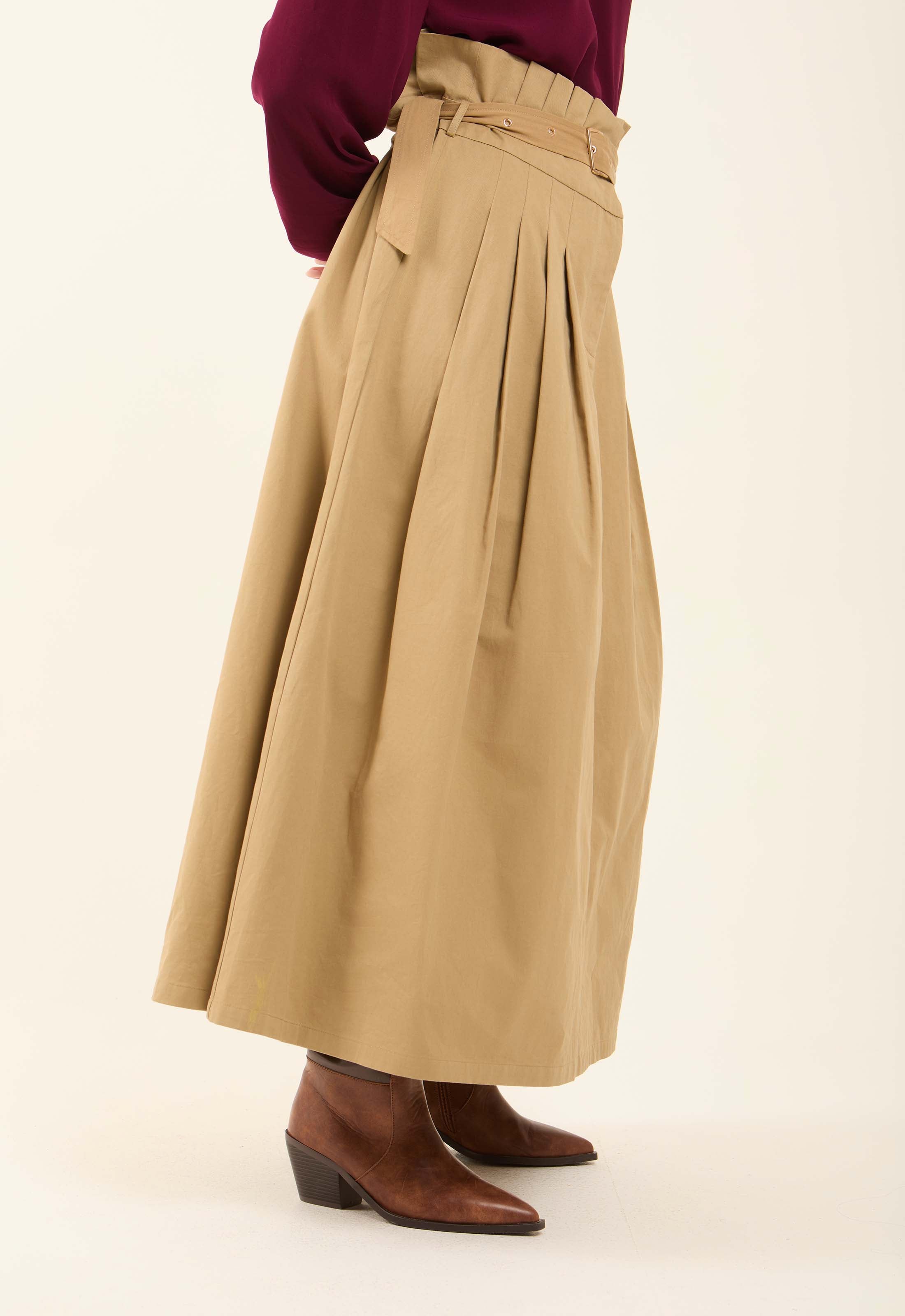 High-Waisted Belted Casual Skirt