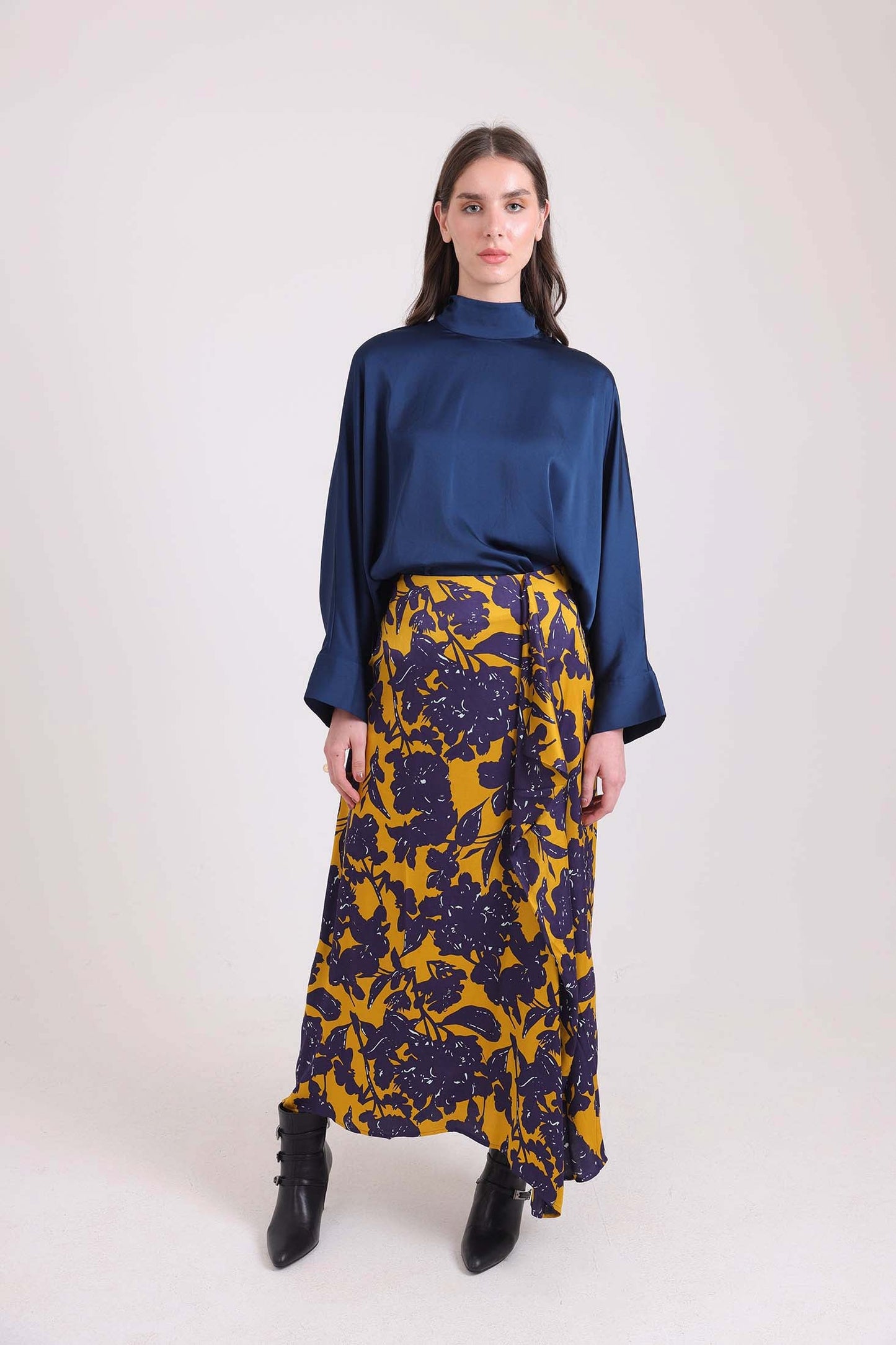 تنورة ميدي من ليوبارد شيفون بليس