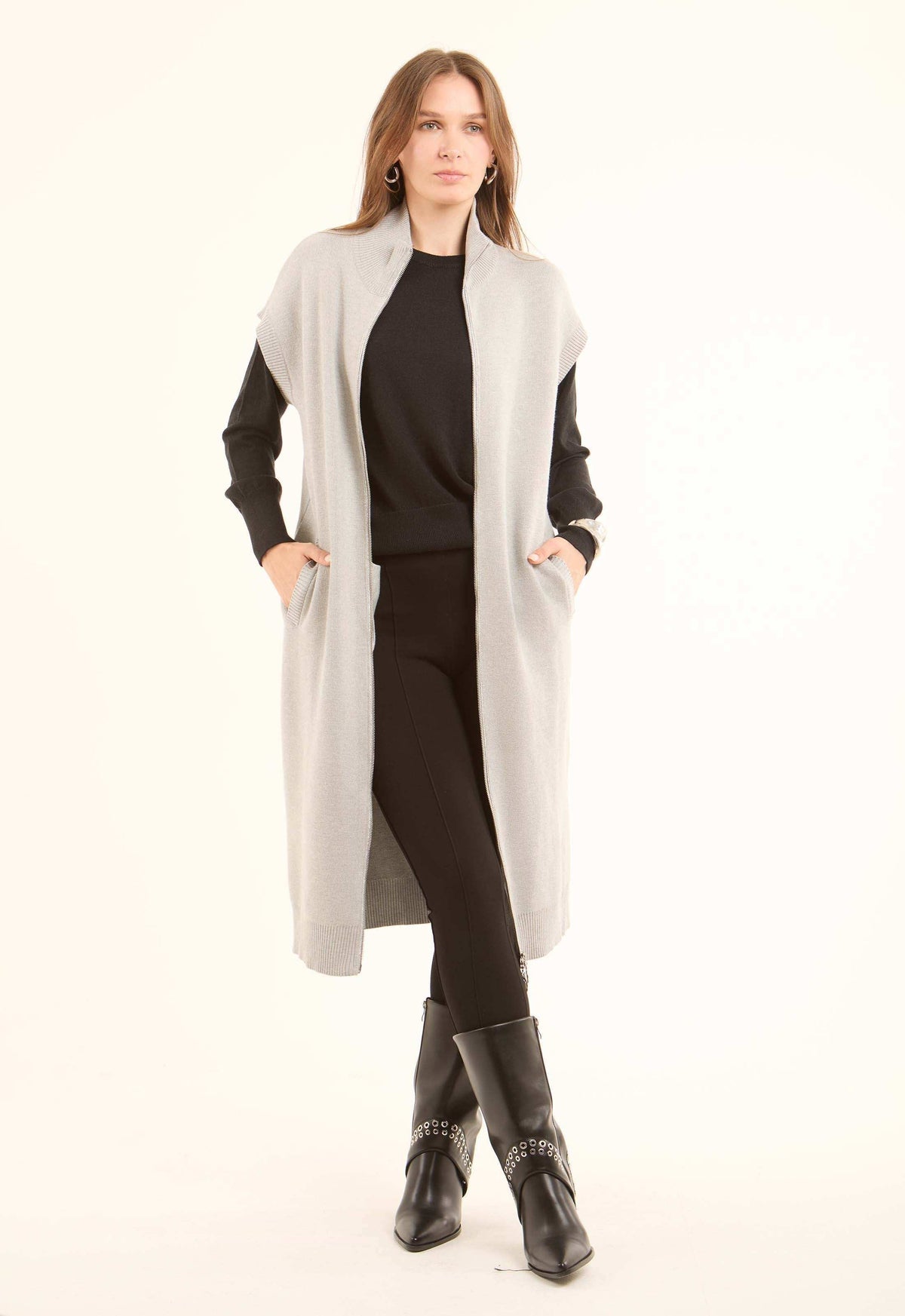 Stylish Long Zipped Cardigan with Side Pockets