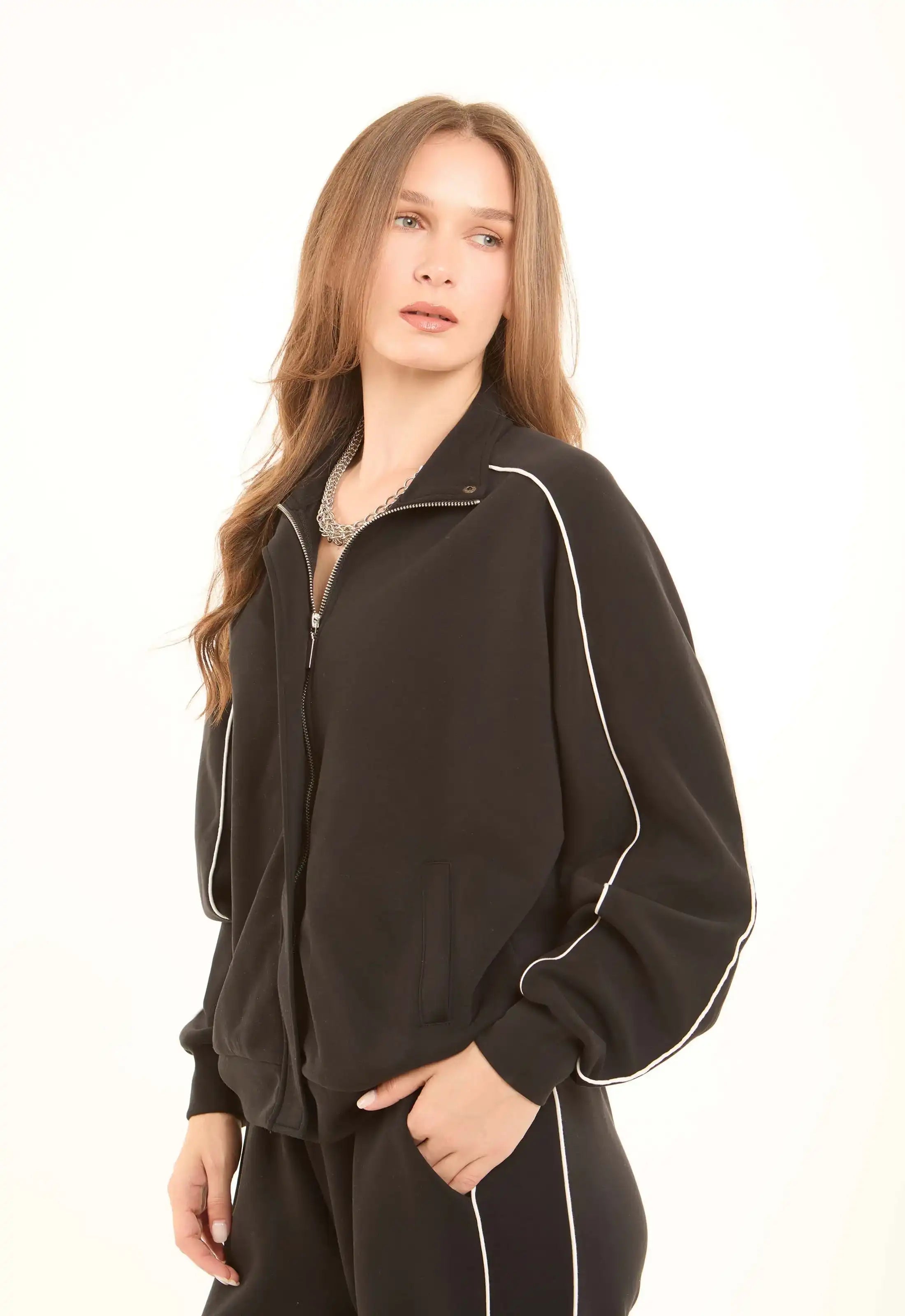 Comfy Long Sleeves Zipped Jacket