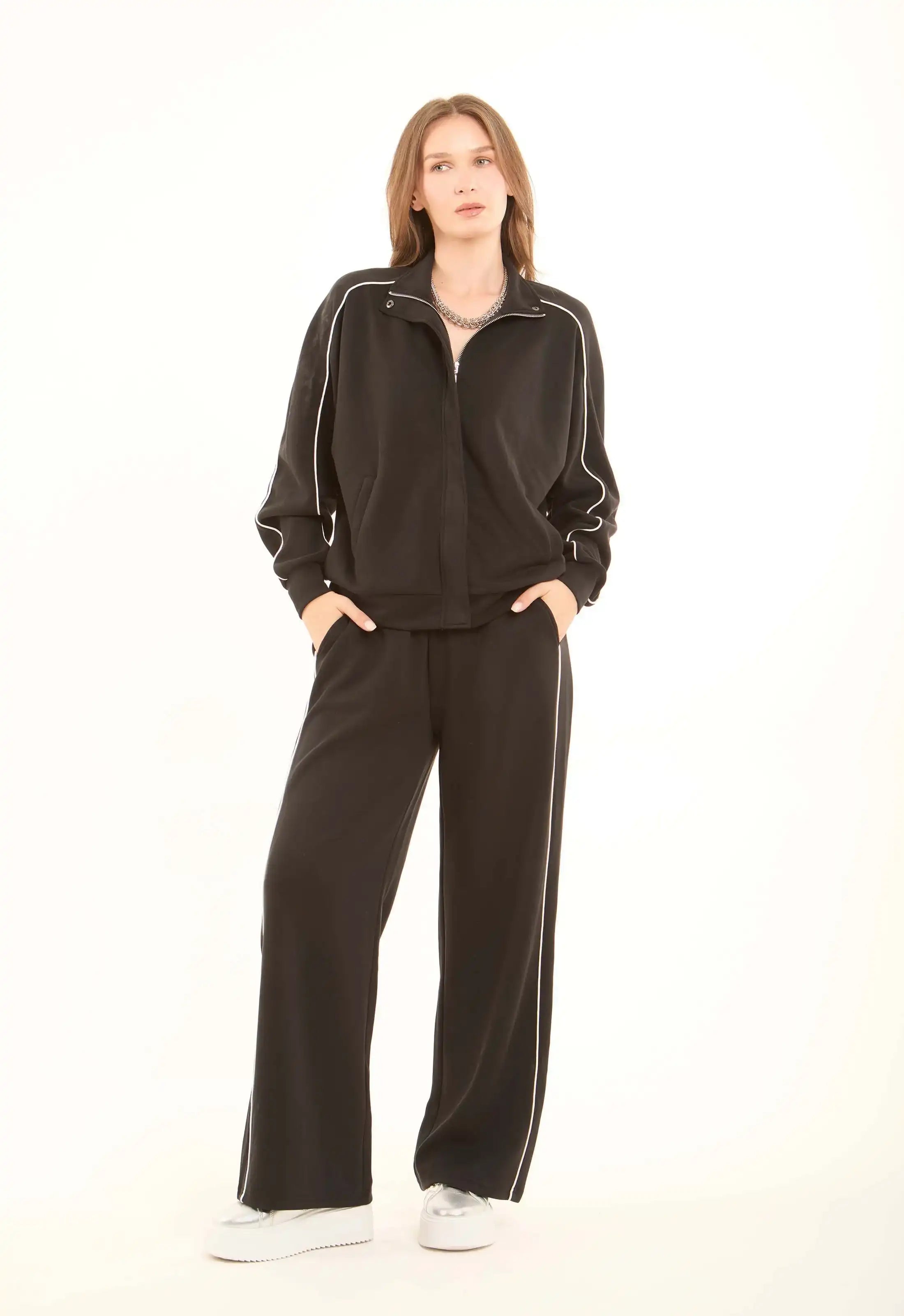 Comfy Long Sleeves Zipped Jacket