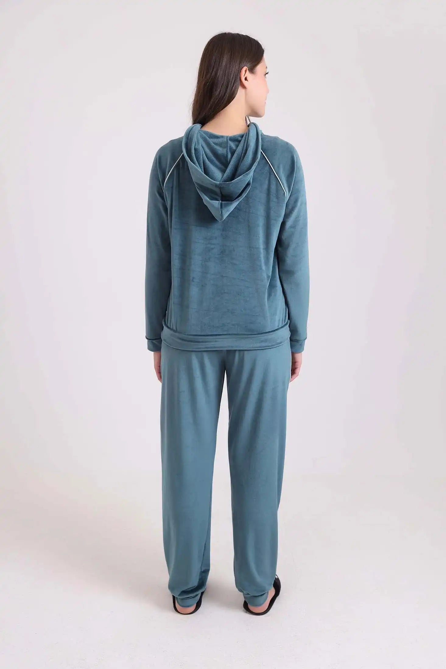 Long Sleeves Zipped Hoodie & Pants Pajama Set