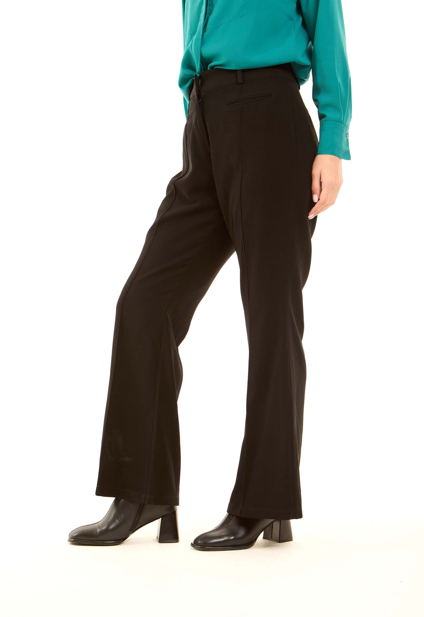 Sleek Flared Pants with Clean Tailored Look