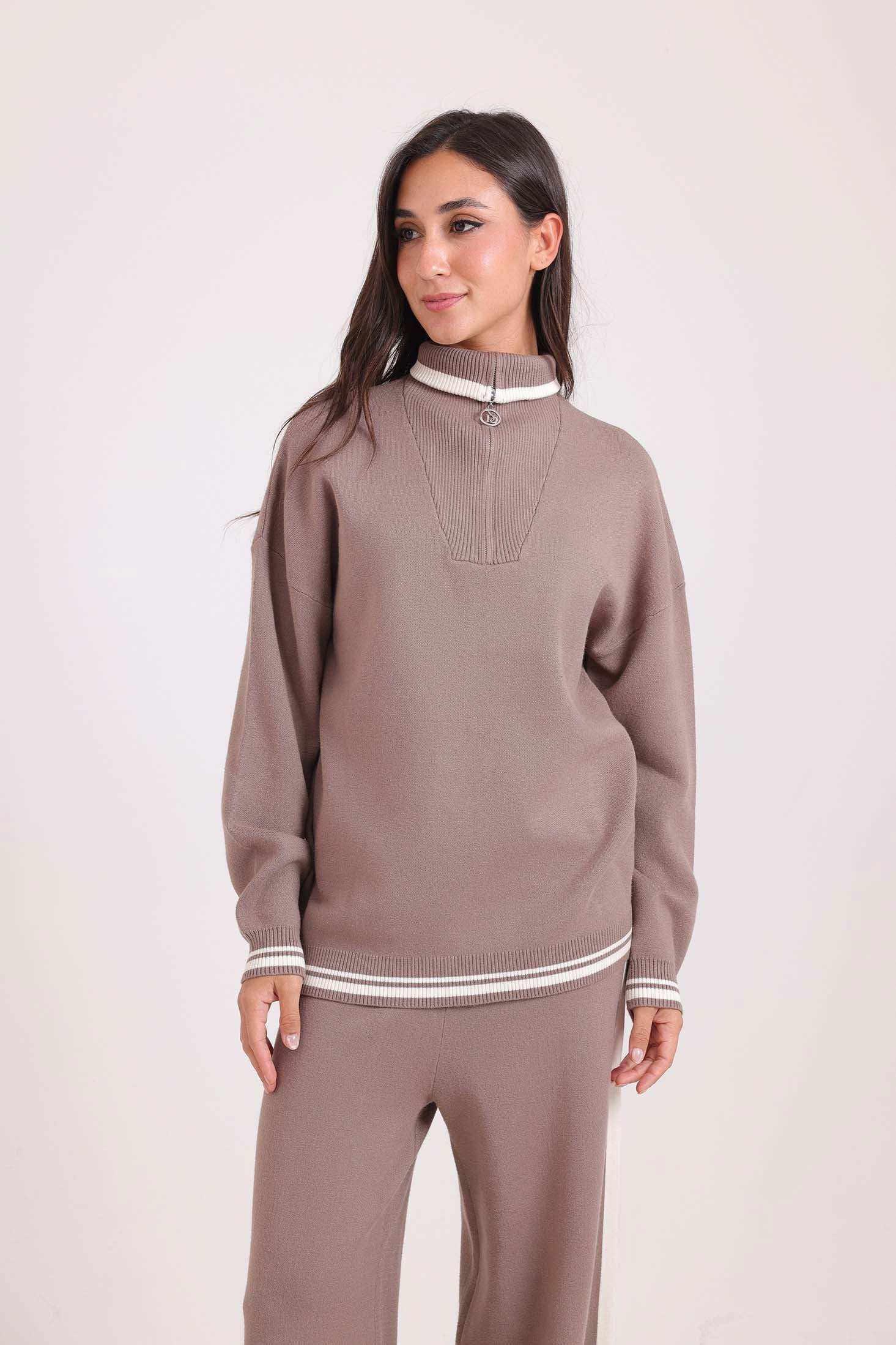 Piping Zipped Sweater with Front Pockets