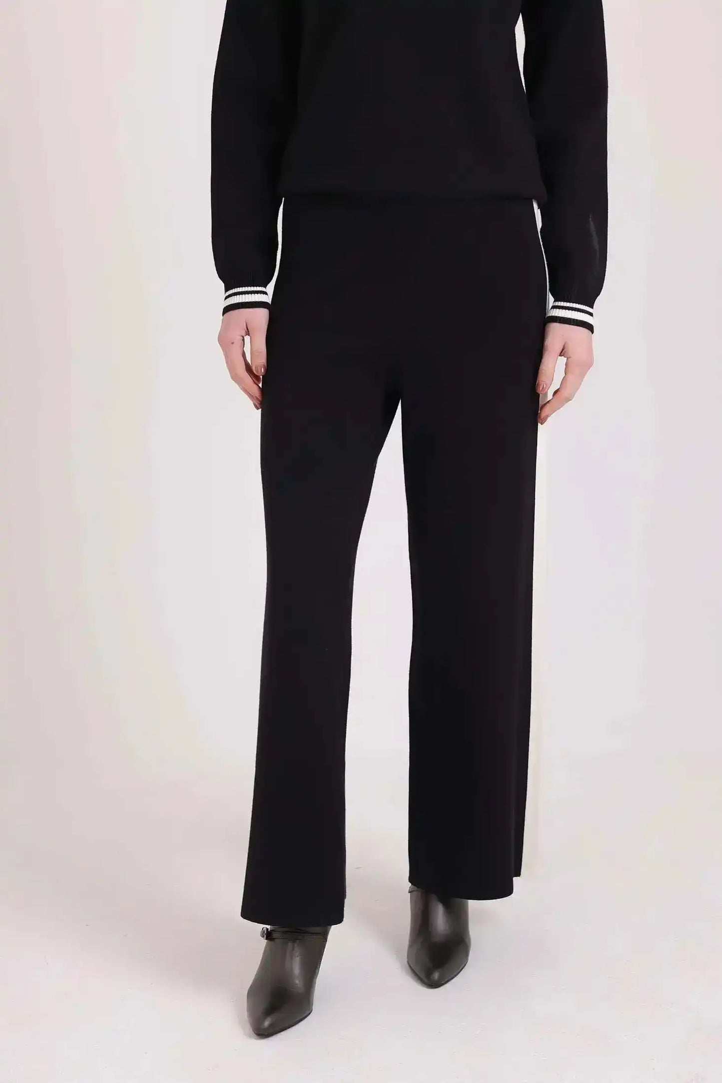 Slip On Comfy Solid Pants