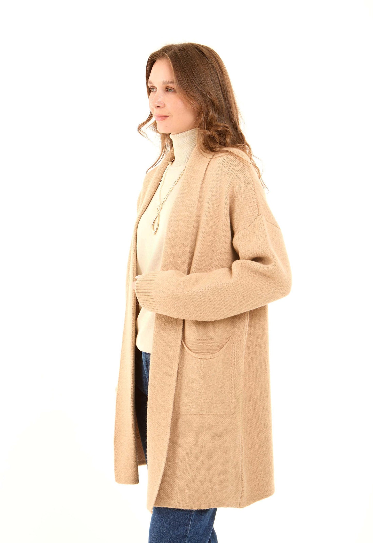 كارديجان شتوي بأكمام طويلة وجيوب