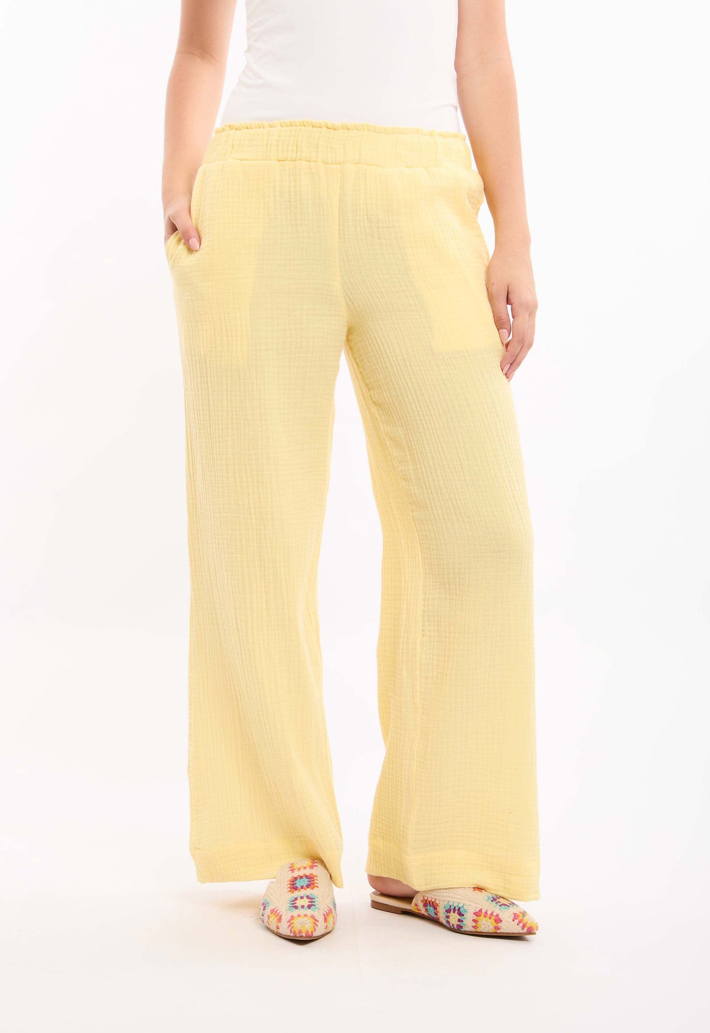 Textured Wide-Leg Pants