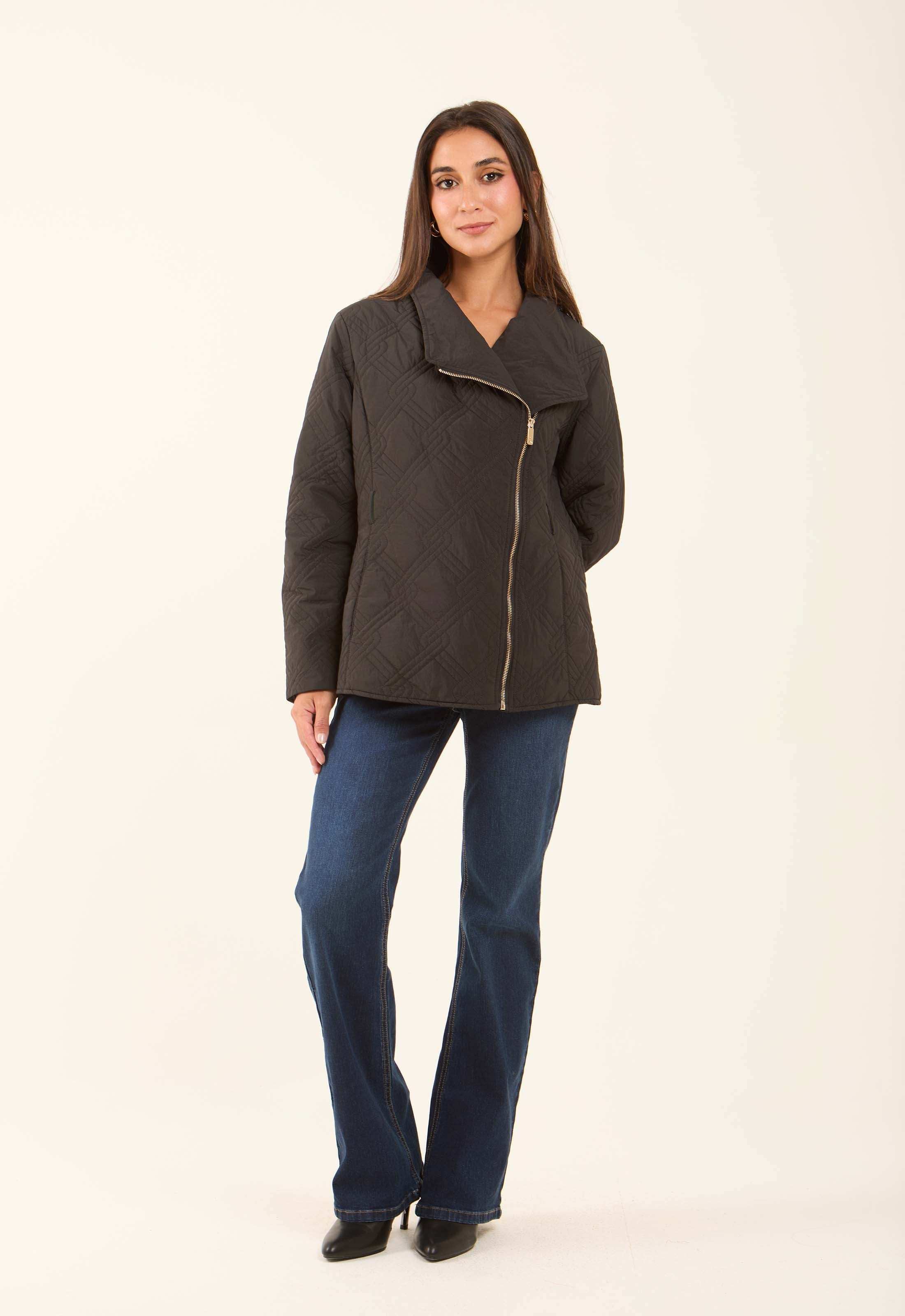 جاكيت مبطن غير متماثل بسوستة