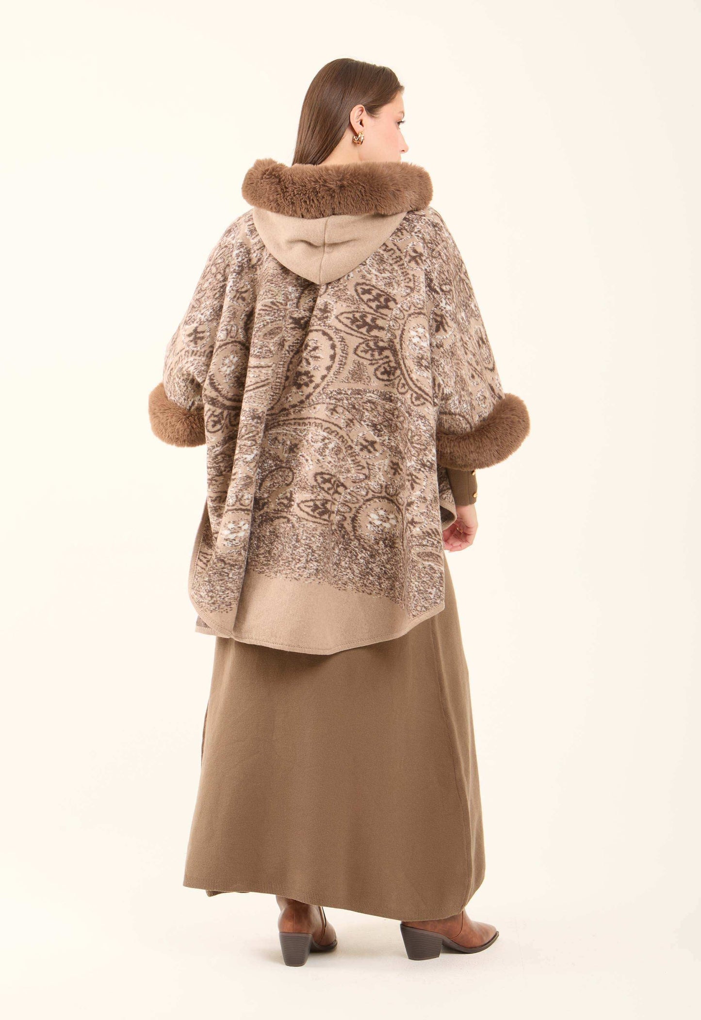 Fur Hooded Neck Patterned Poncho