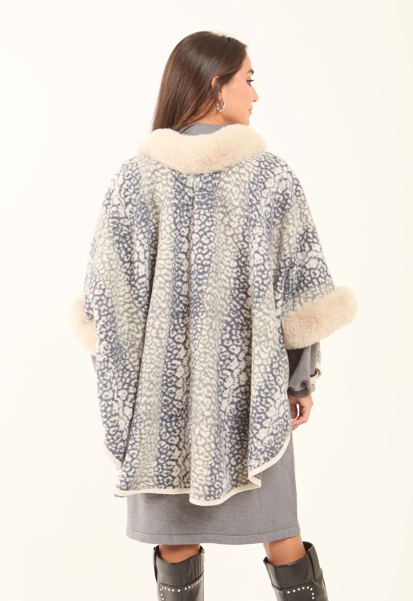 Fur Neck Leopard Winter Poncho
