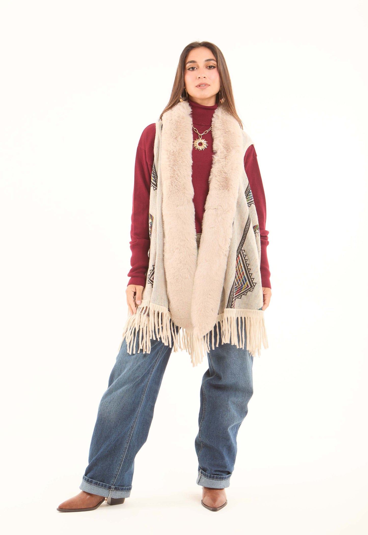 Sleeveless Patterned Poncho with Fur Neckline