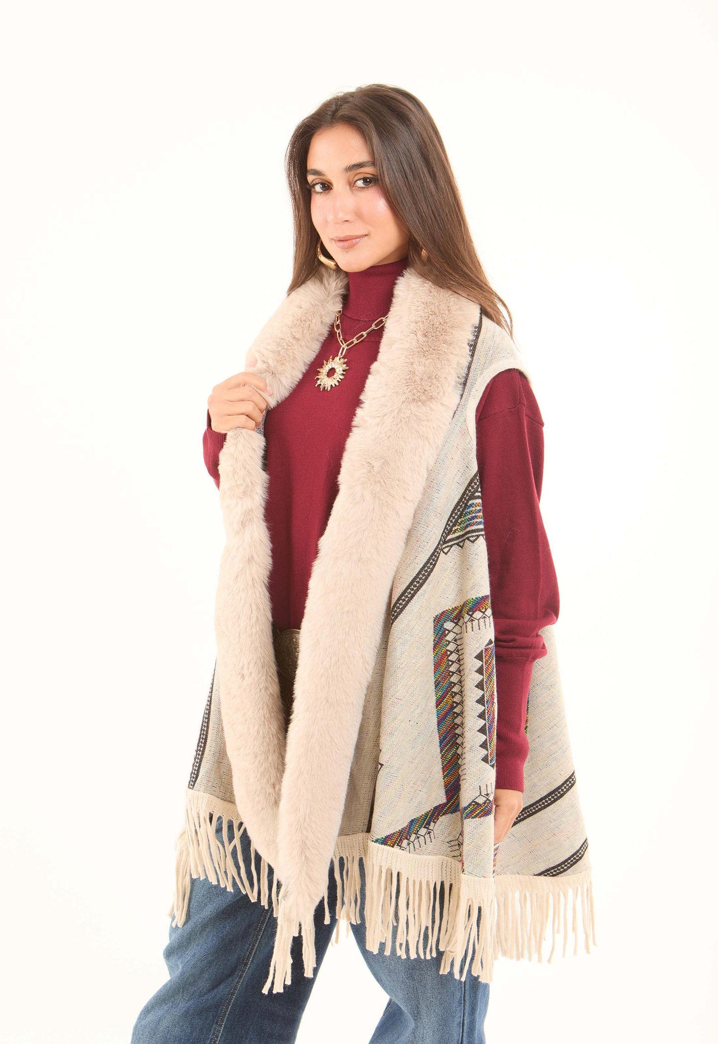 Sleeveless Patterned Poncho with Fur Neckline