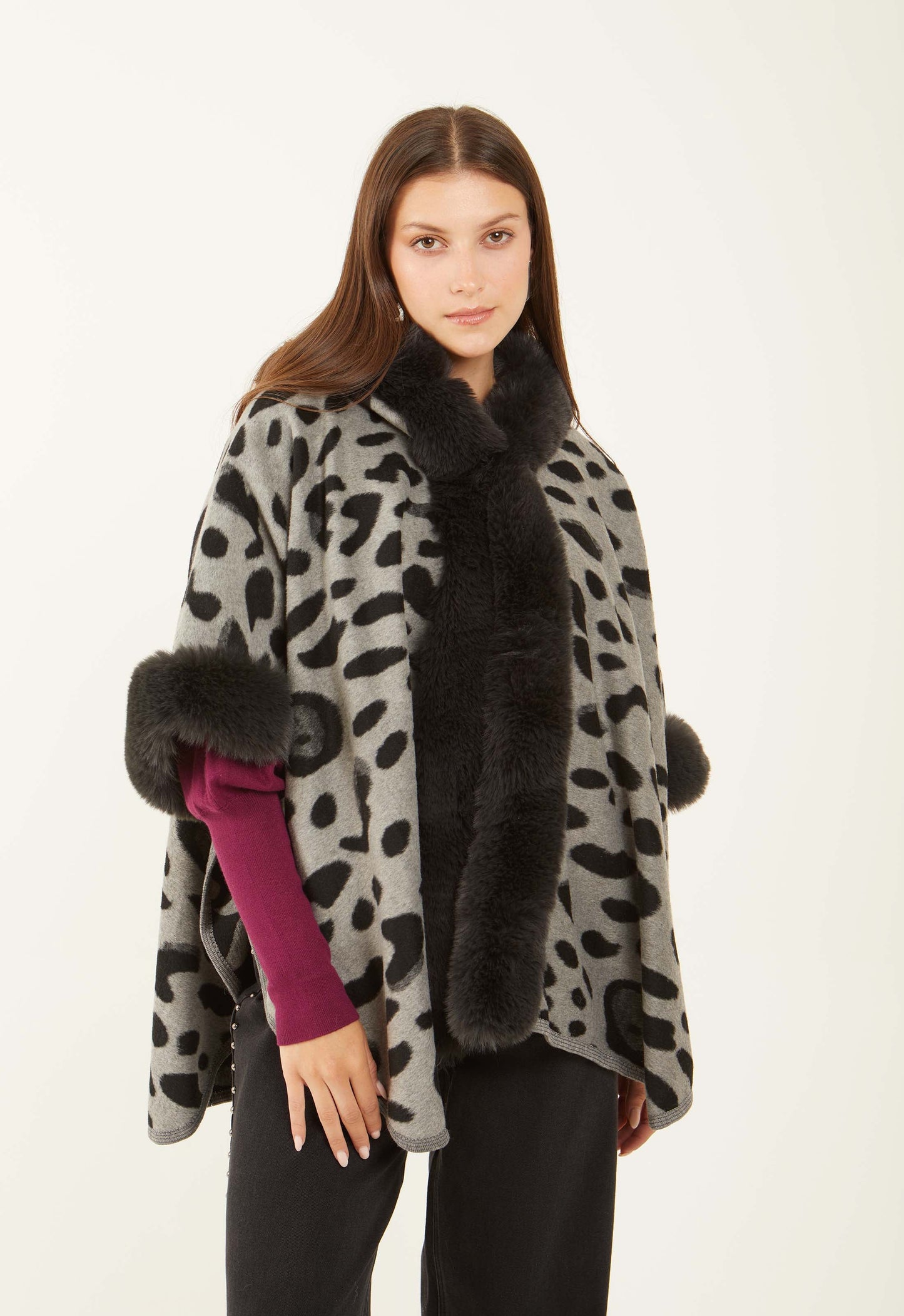 Coziness Leopard Poncho with Fur Neckline