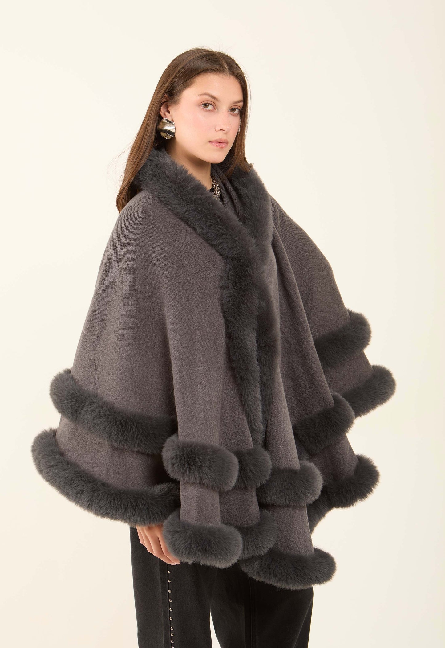 Elegant Solid Coziness Flowy Poncho