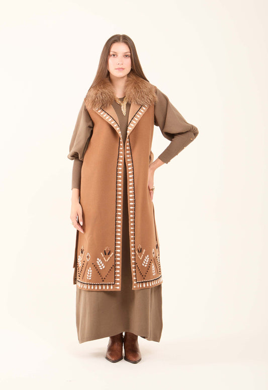 Embroidered Winter Vest with Fur Collar