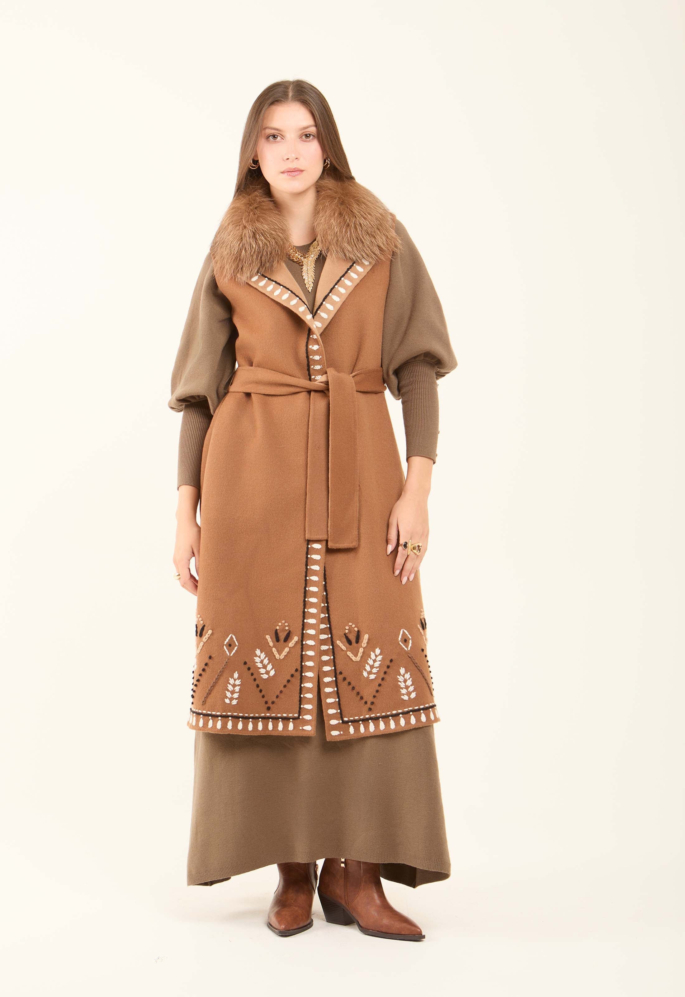 Embroidered Winter Vest with Fur Collar