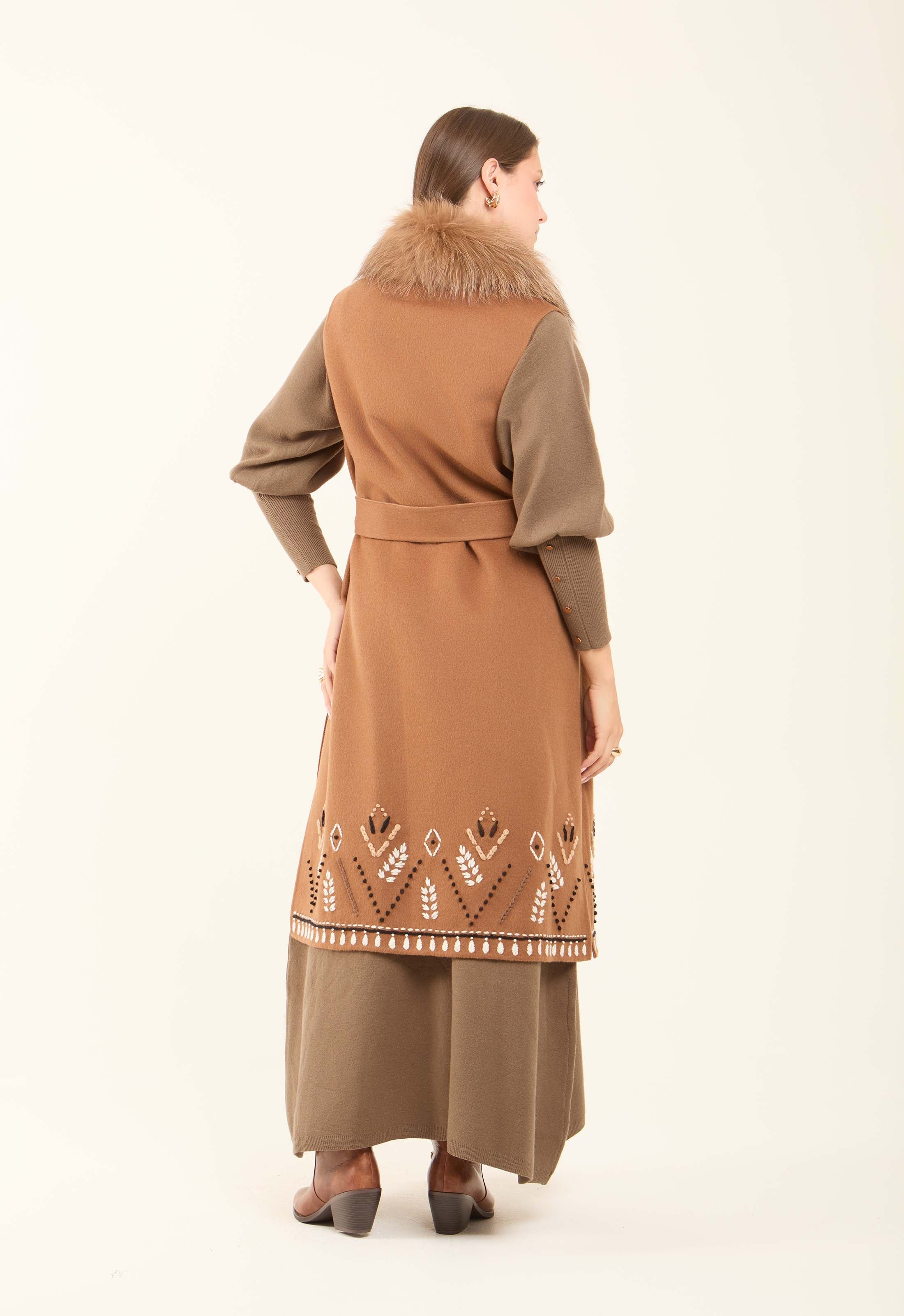 Embroidered Winter Vest with Fur Collar