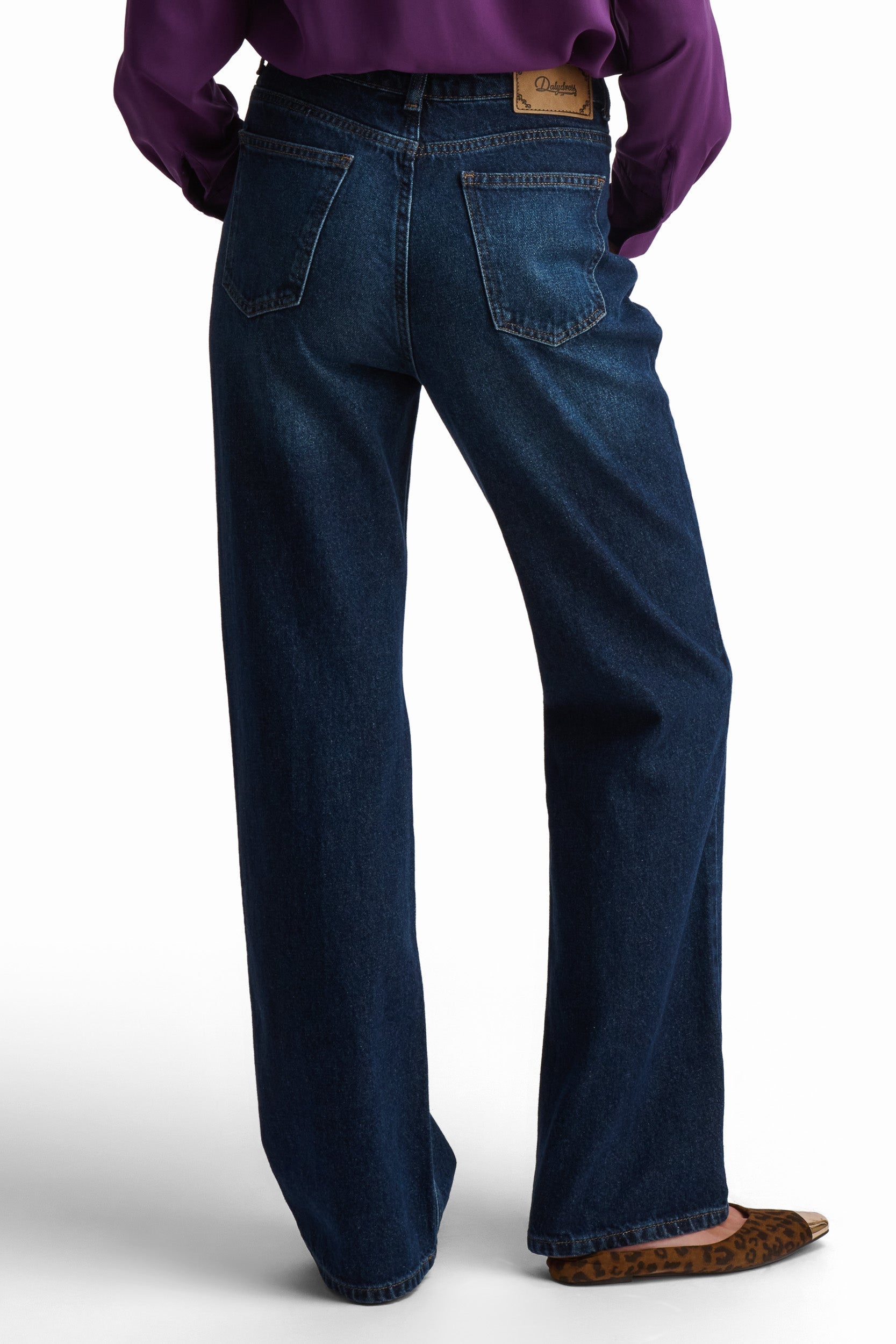 Signature Wide-Leg Denim Jeans