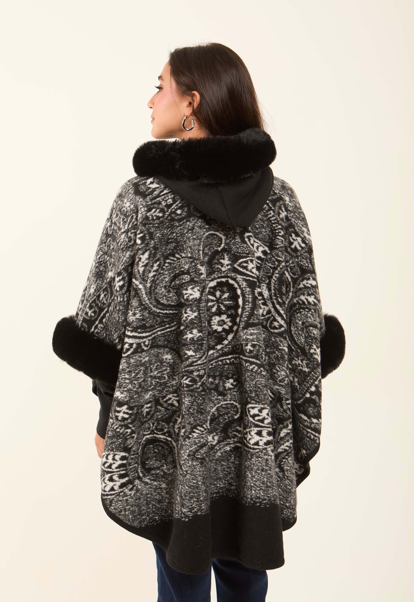 Fur Hooded Neck Patterned Poncho