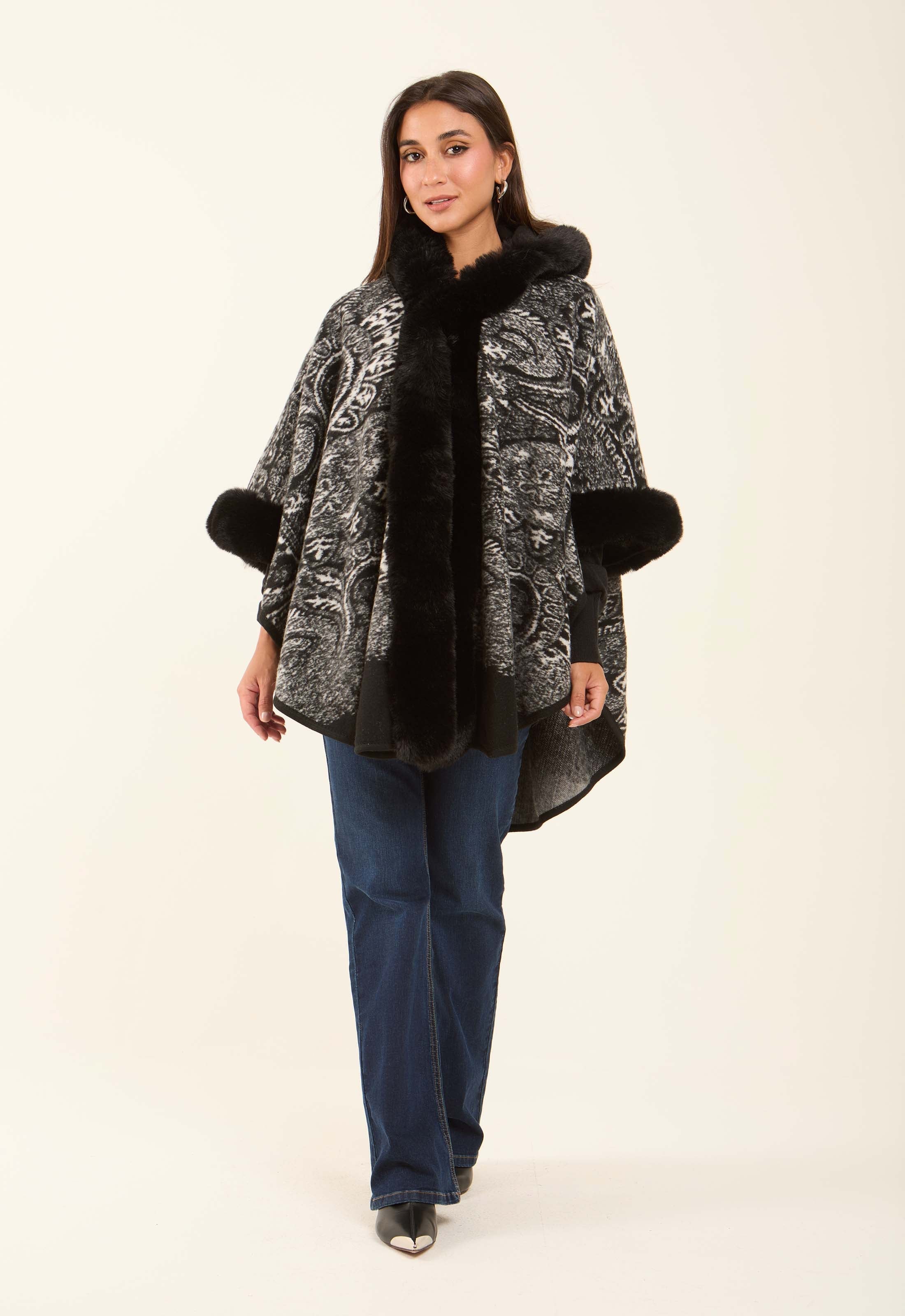 Fur Hooded Neck Patterned Poncho
