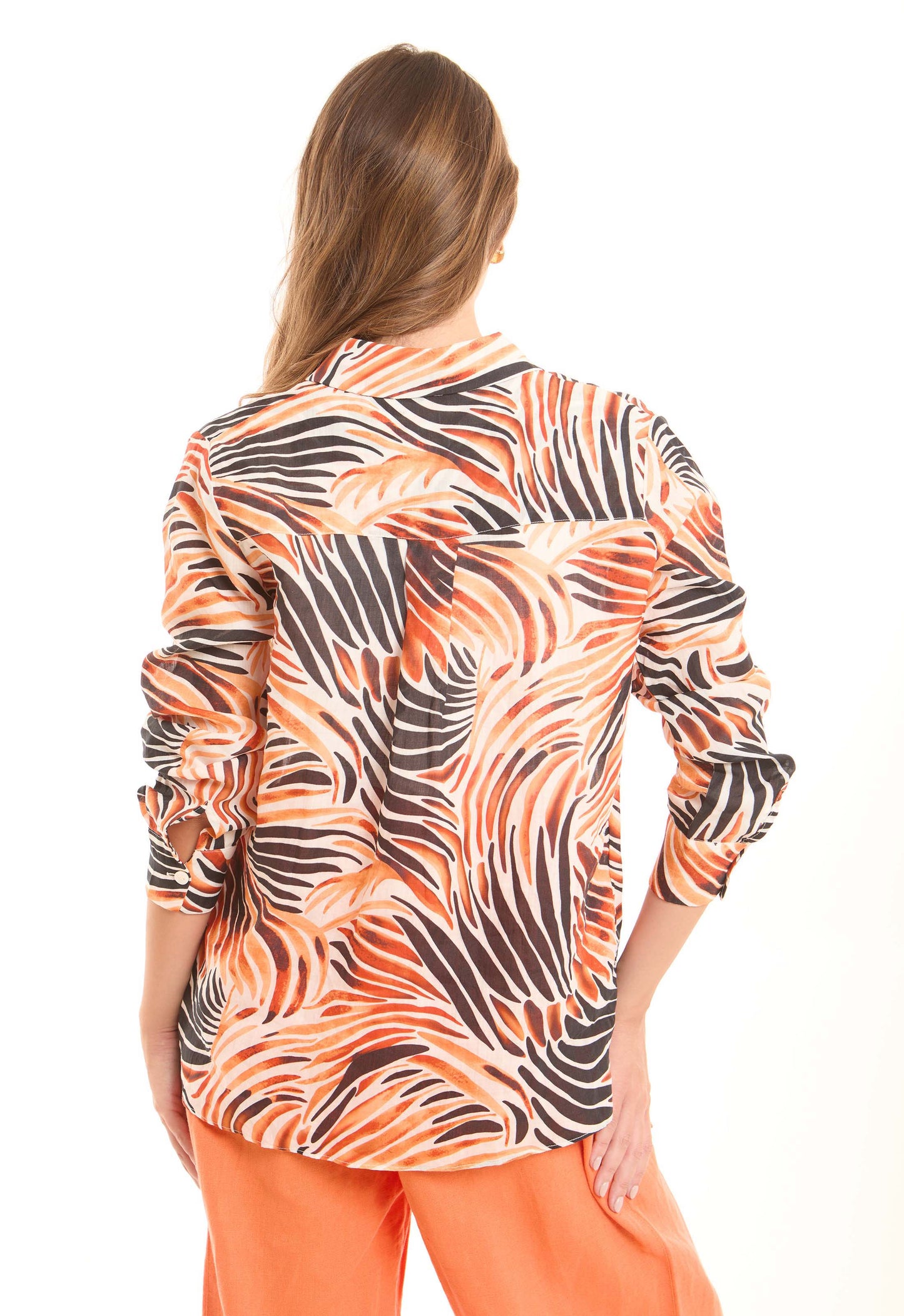 قميص كاجوال مريح بأزرار أمامية