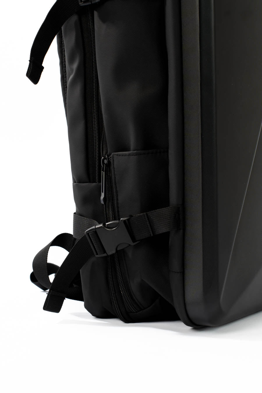 حقيبة ظهر لابتوب هندسية ذات غلاف صلب