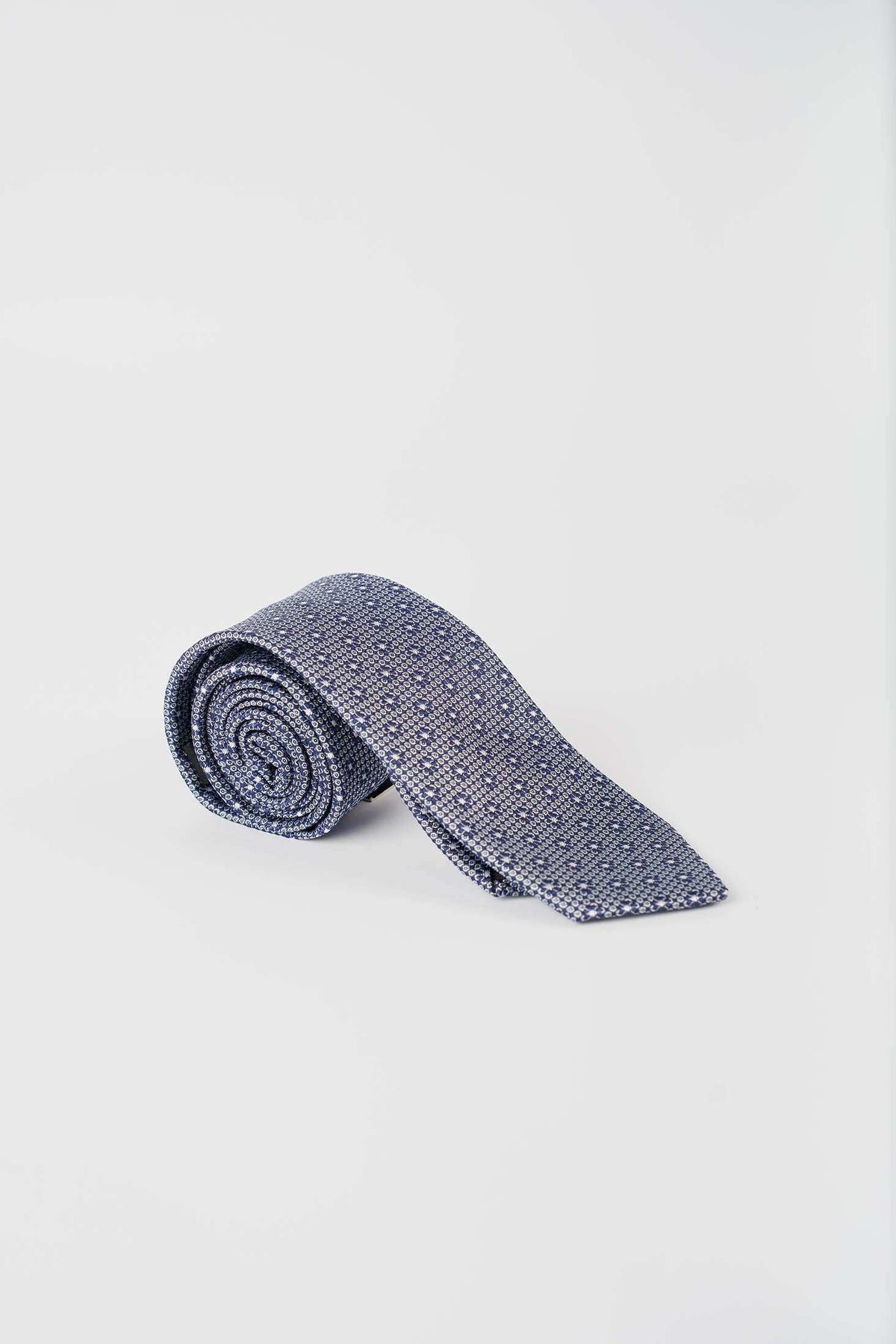 Timeless Circles Patterned Elegant Tie