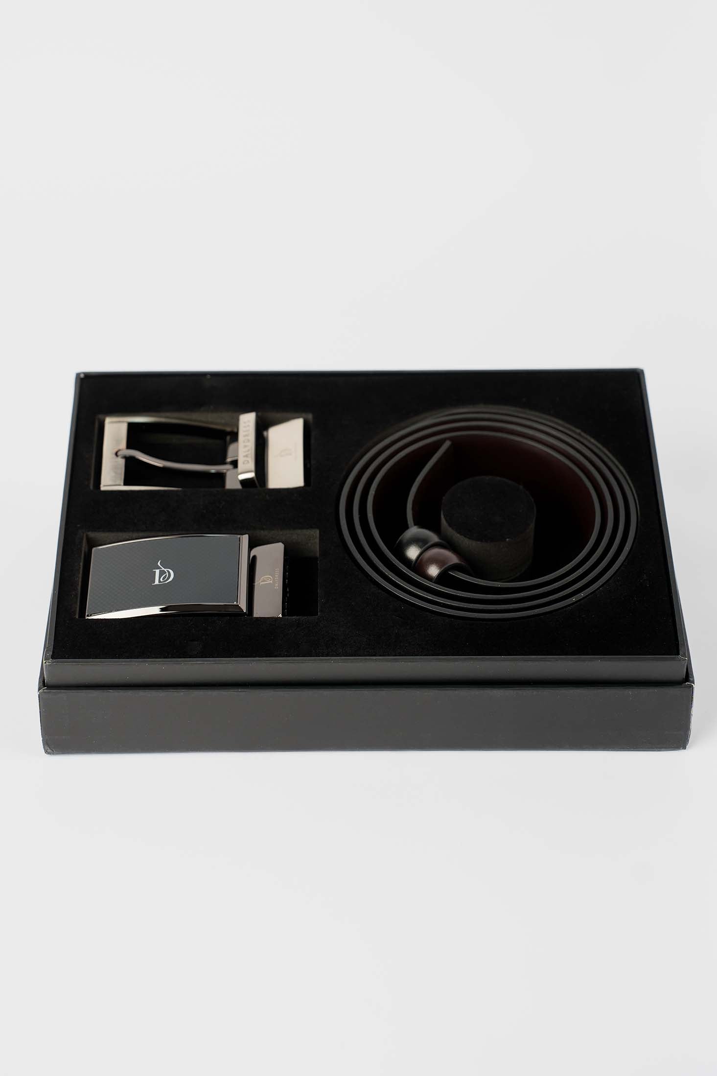 Smooth Finish Belt Set with Interchangeable Buckles