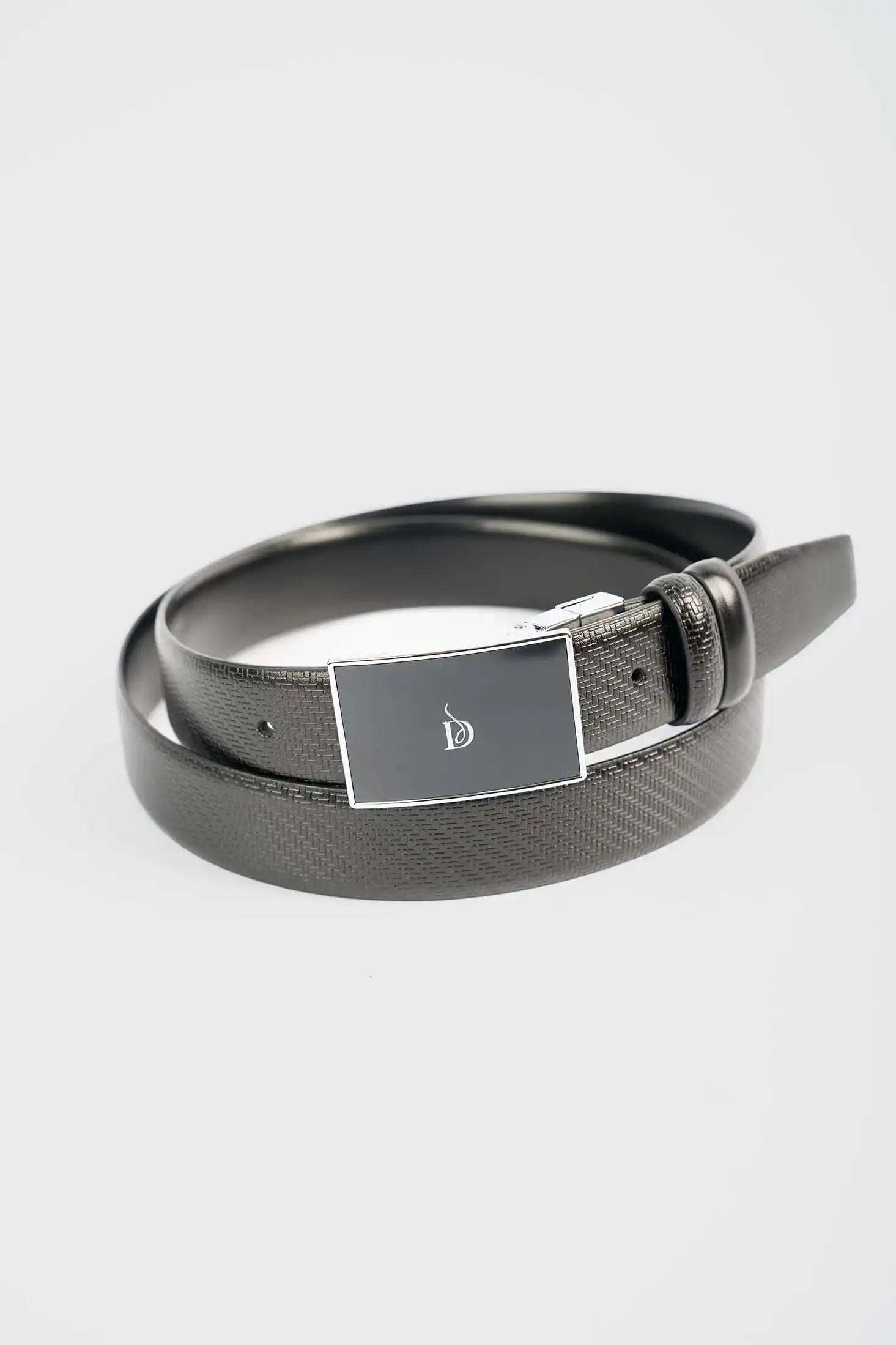 Dual-Tone Reversible Leather Belt
