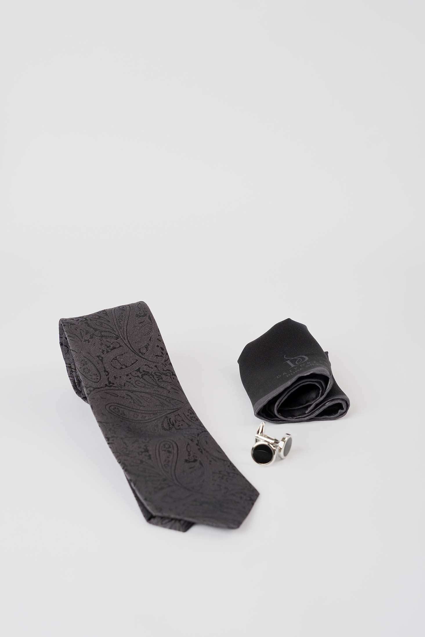 Formal Paisley Silk Tie, Circular Cufflink & Solid Hanky Set