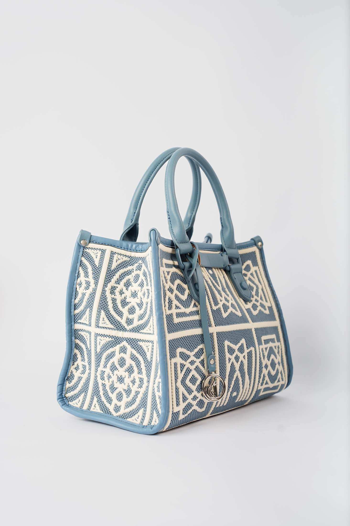 Embroidered Elegant Crochet Handbag