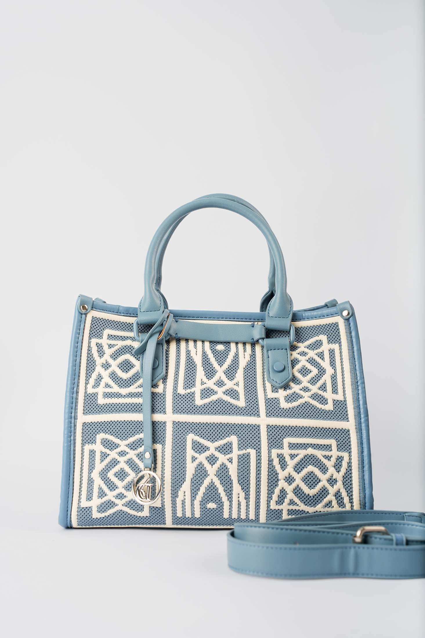 Embroidered Elegant Crochet Handbag