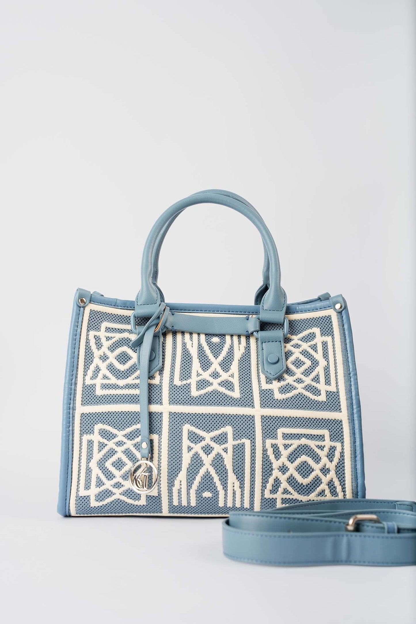 Embroidered Elegant Crochet Handbag