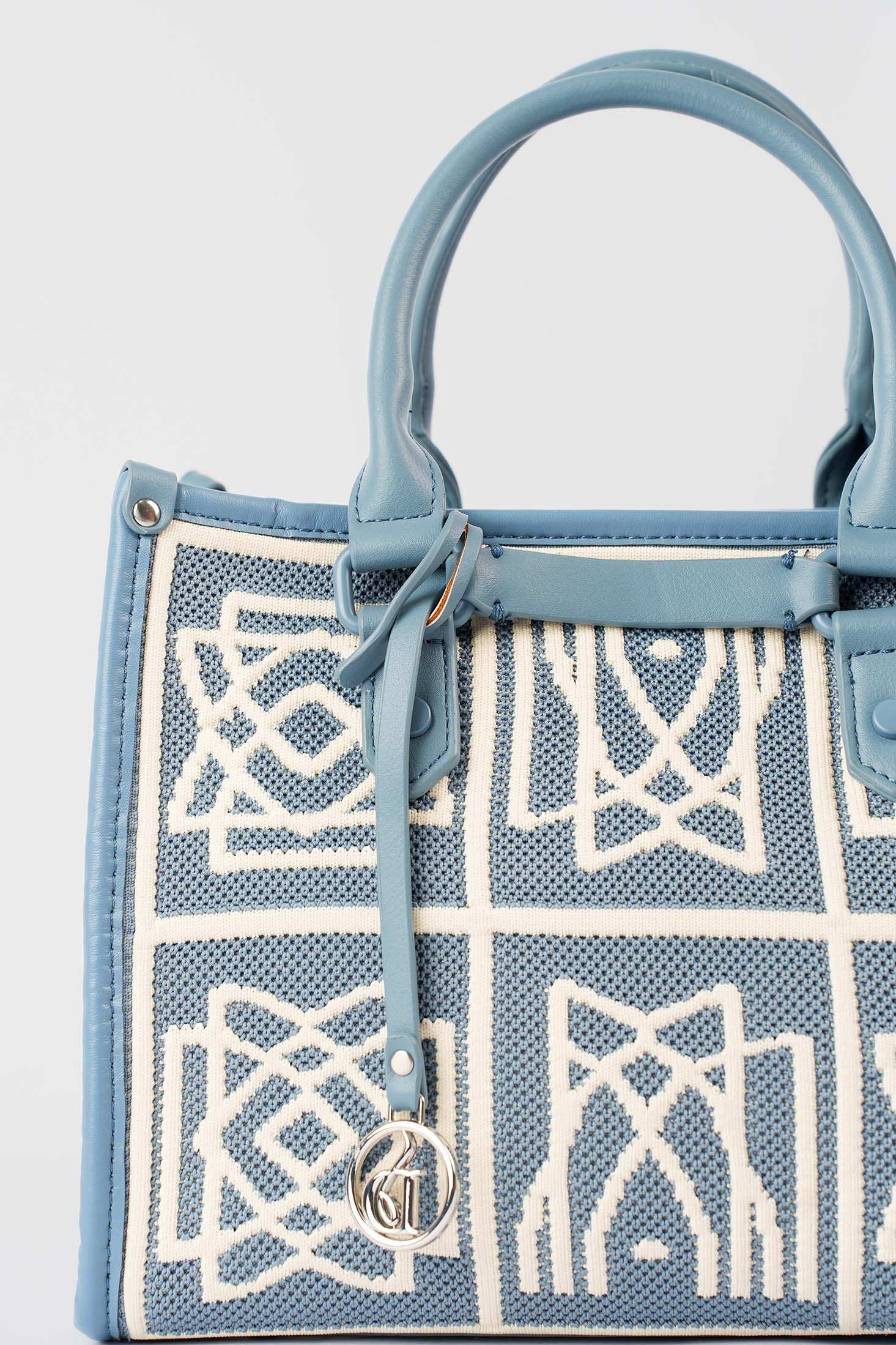 Embroidered Elegant Crochet Handbag