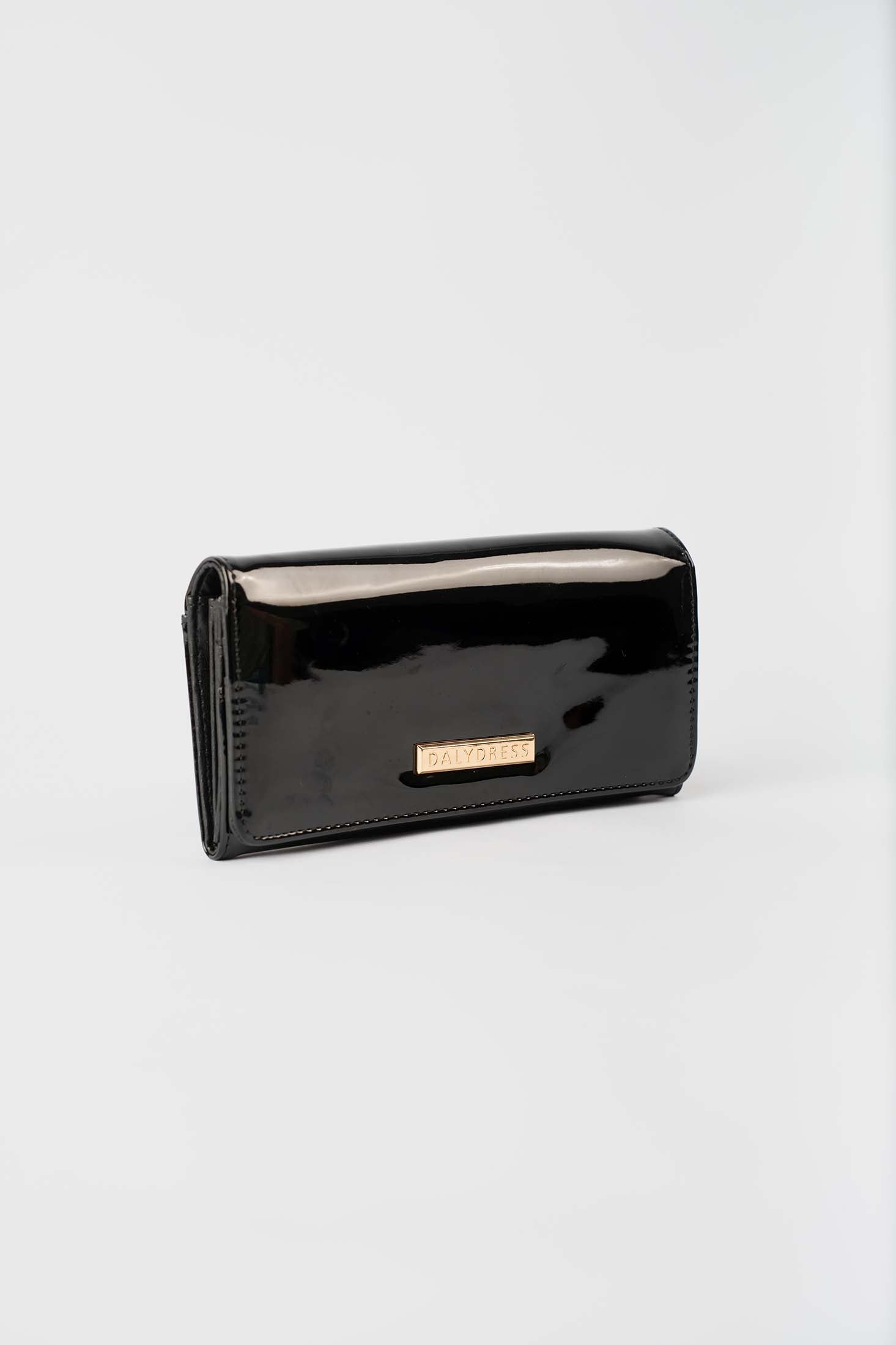 Soft Leather Classic Magnetic Wallet