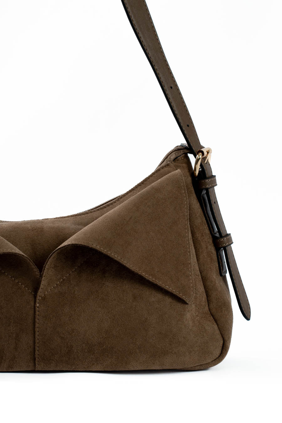 حقيبة كتف كلاسيكية من الجلد المدبوغ مع أحزمة قابلة للفصل