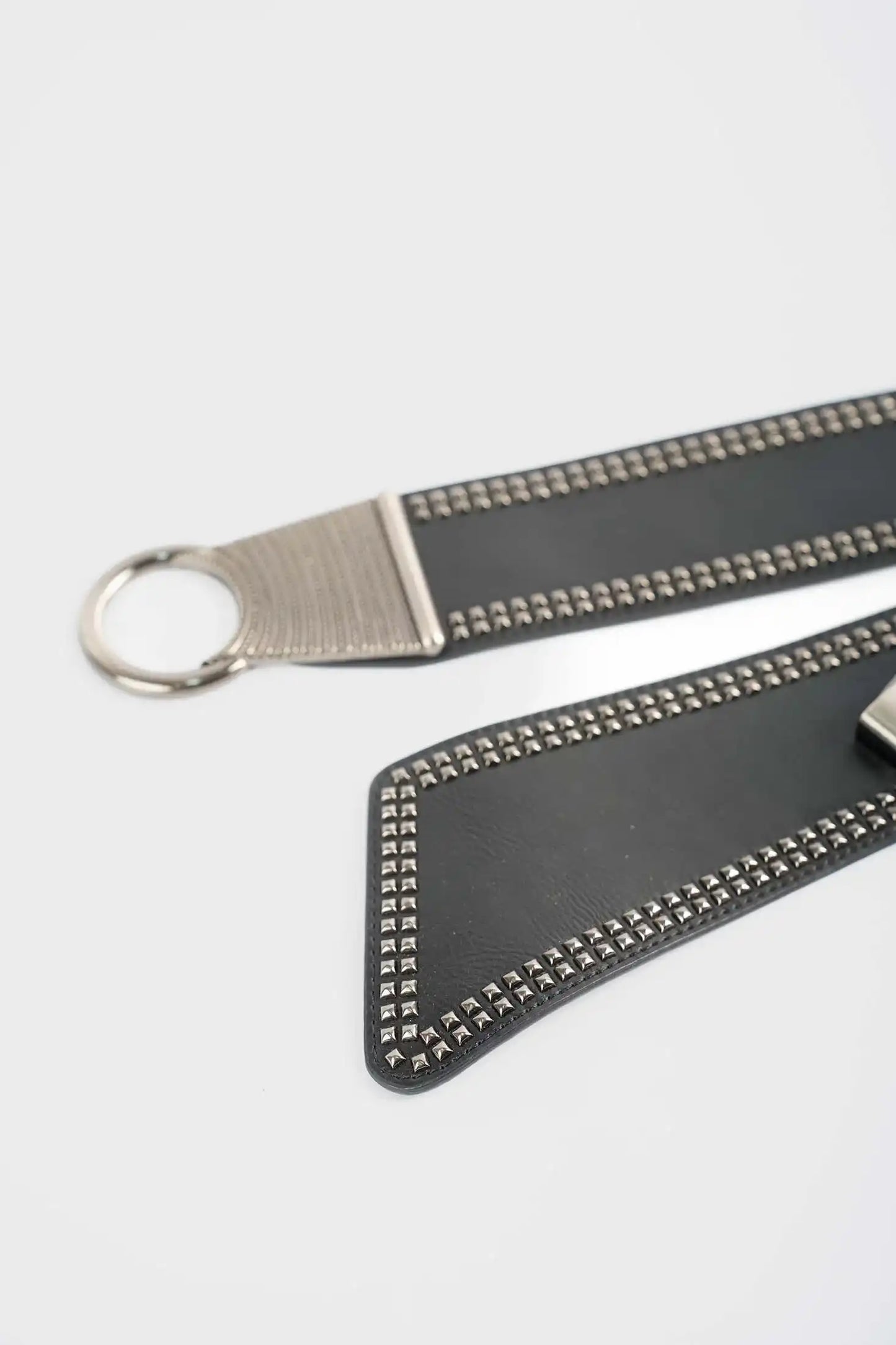 Black Studded Ring Buckle Belt