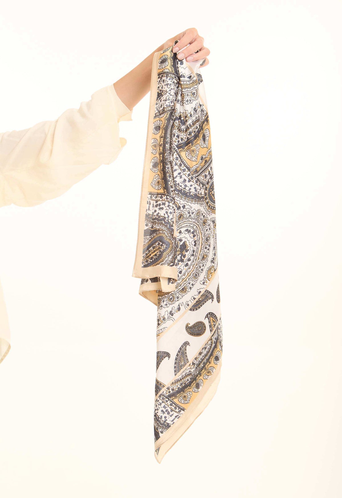 Paisley Patterned Square Scarf
