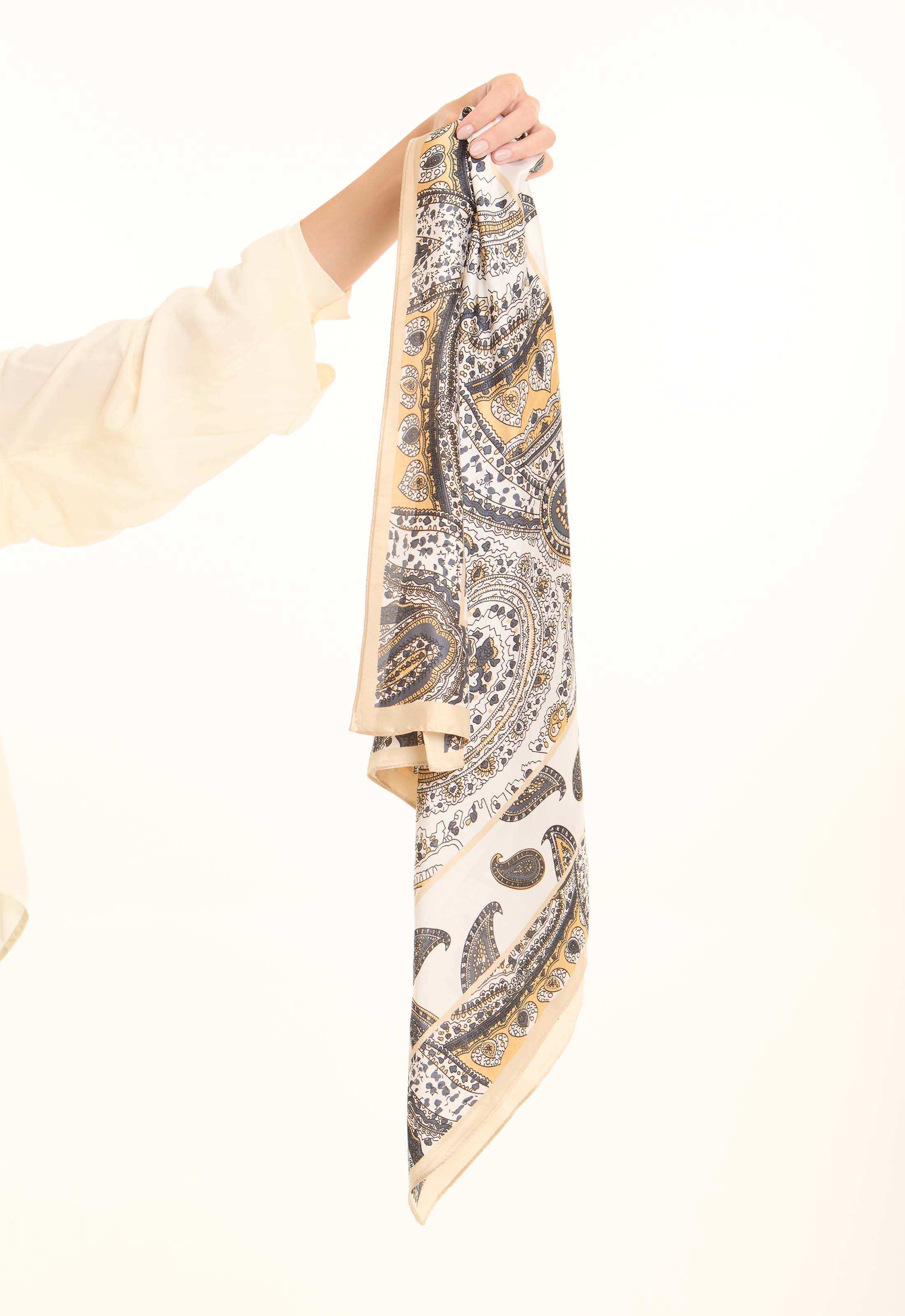 Paisley Patterned Square Scarf