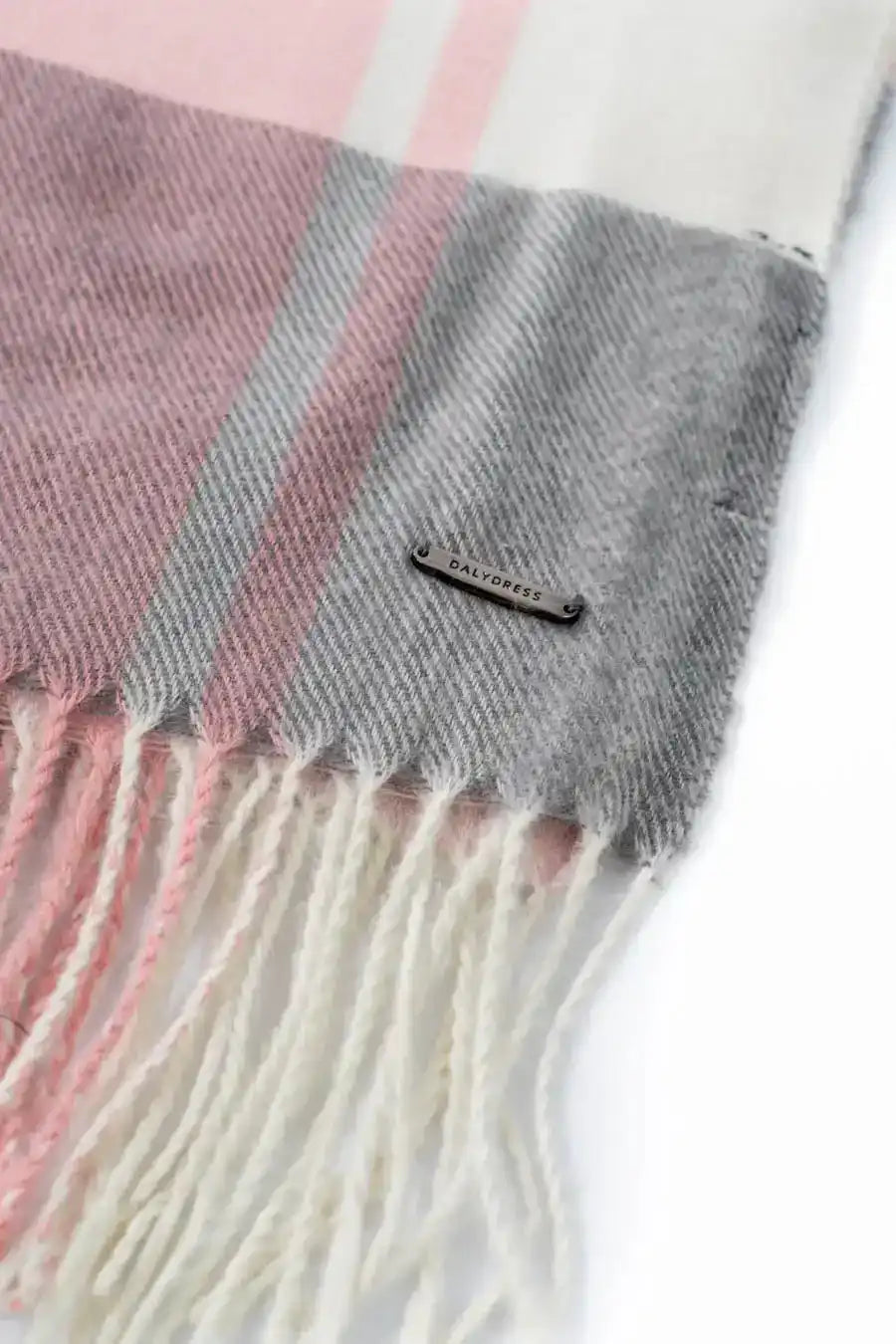 Fringed Checked Scarf Design