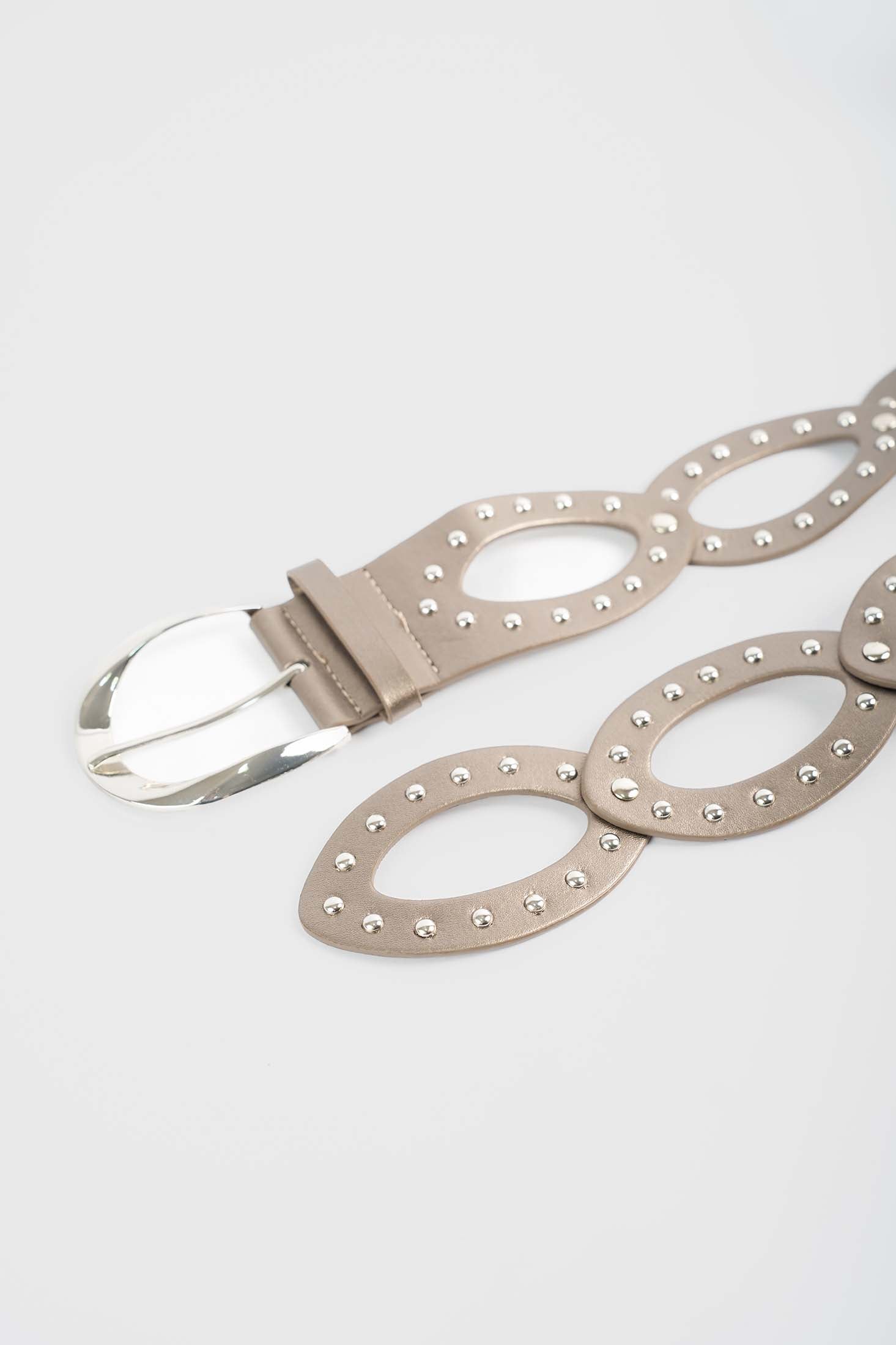 Elegant Oval-Link Studded Belt