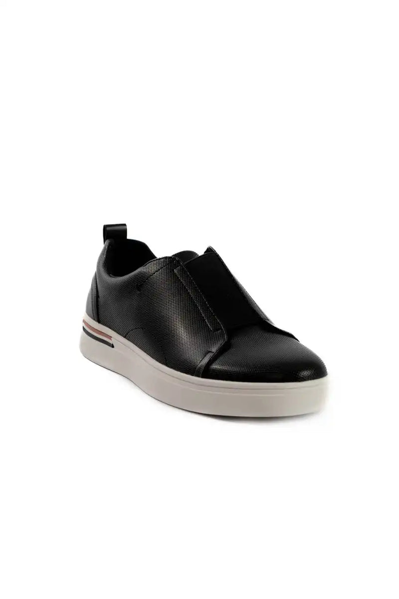 Noir Woven Slip Sneakers