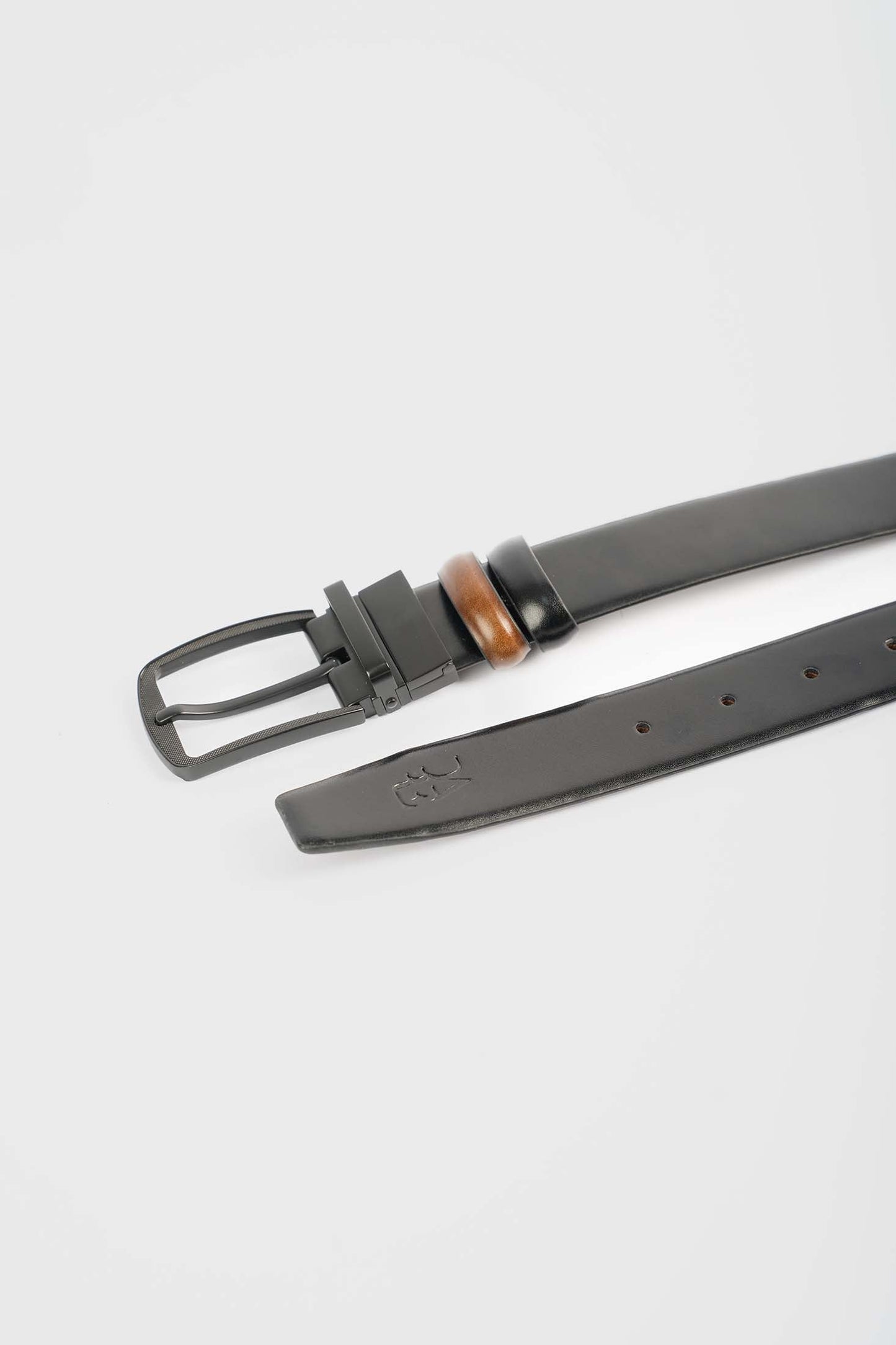 Premium Dual-Tone Reversible Leather Belt