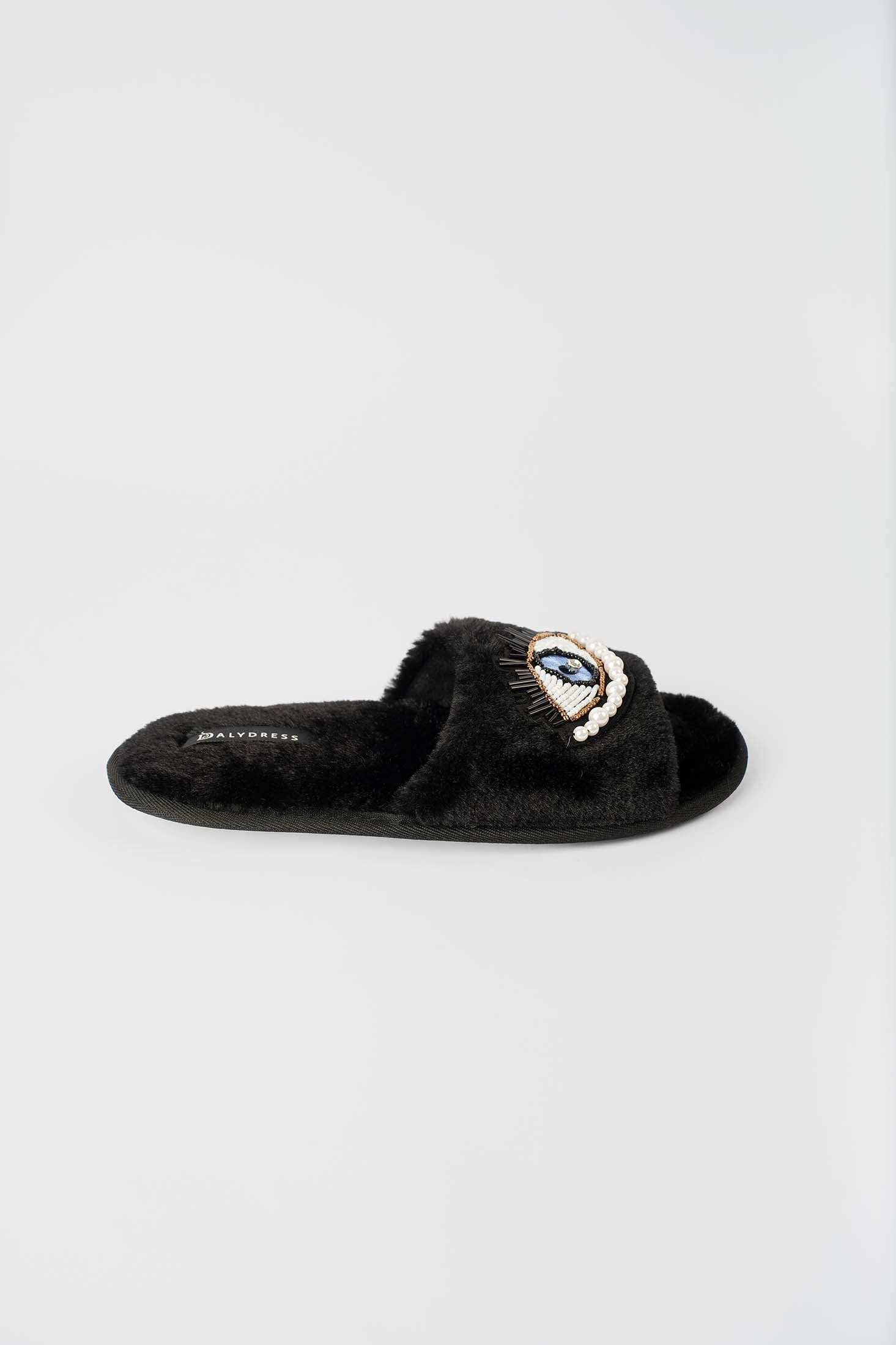 Beaded Eye Faux Fur Home Slippers