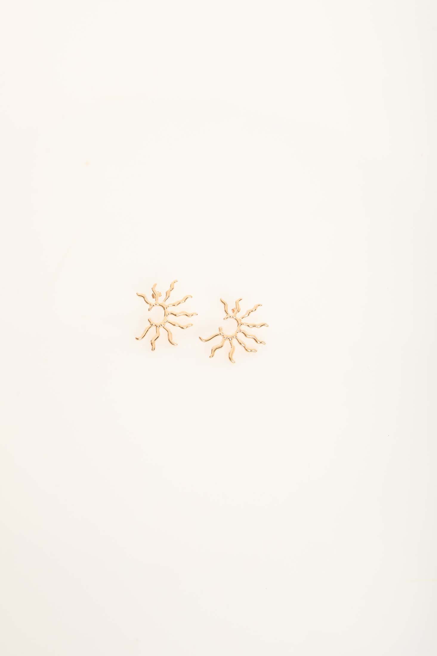 Sun Rays Shaped Earrings